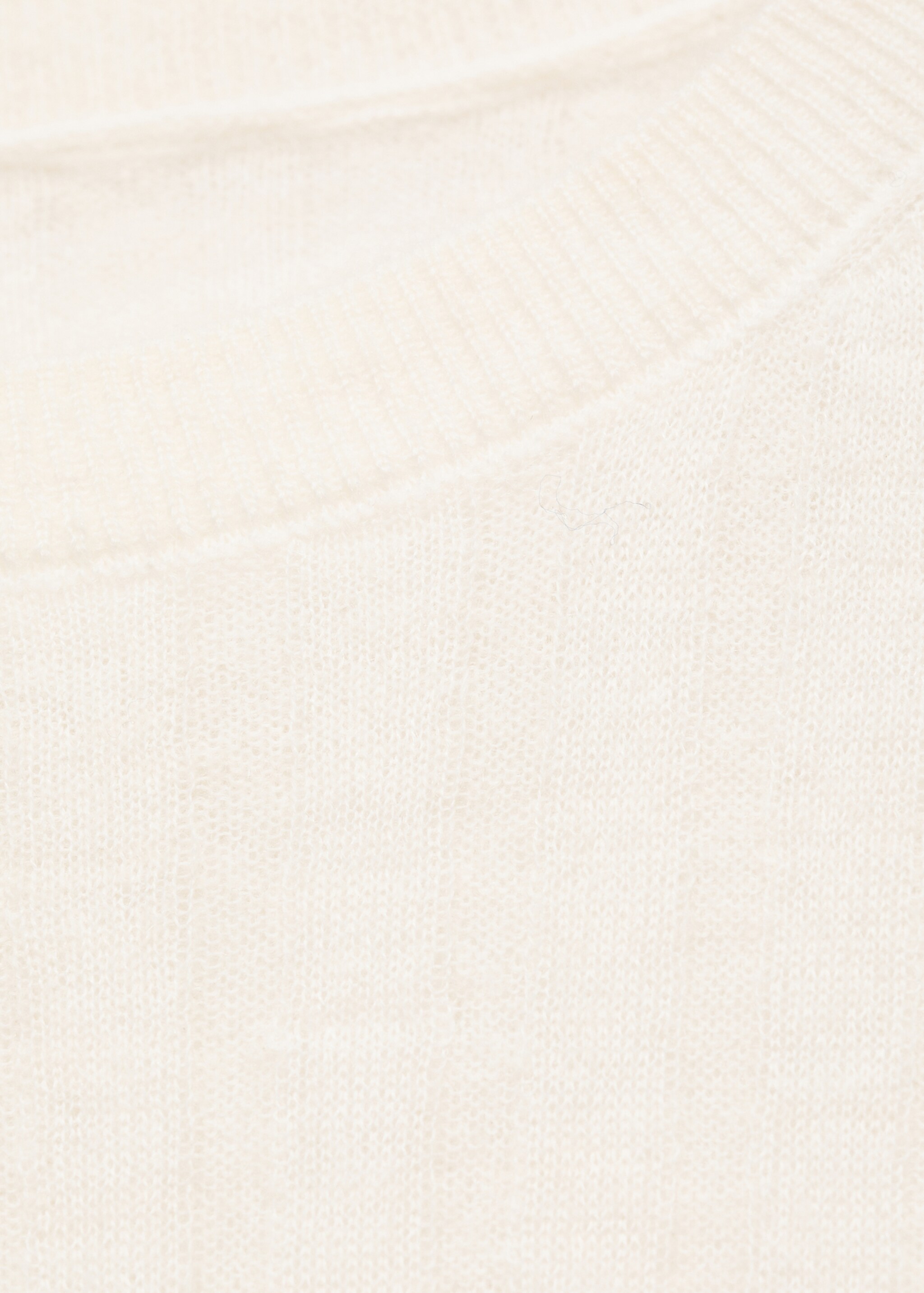 Pull-over maille côtelée col rond - Détail de l'article 8, Blanc cassé. Ref: 87050426-00.