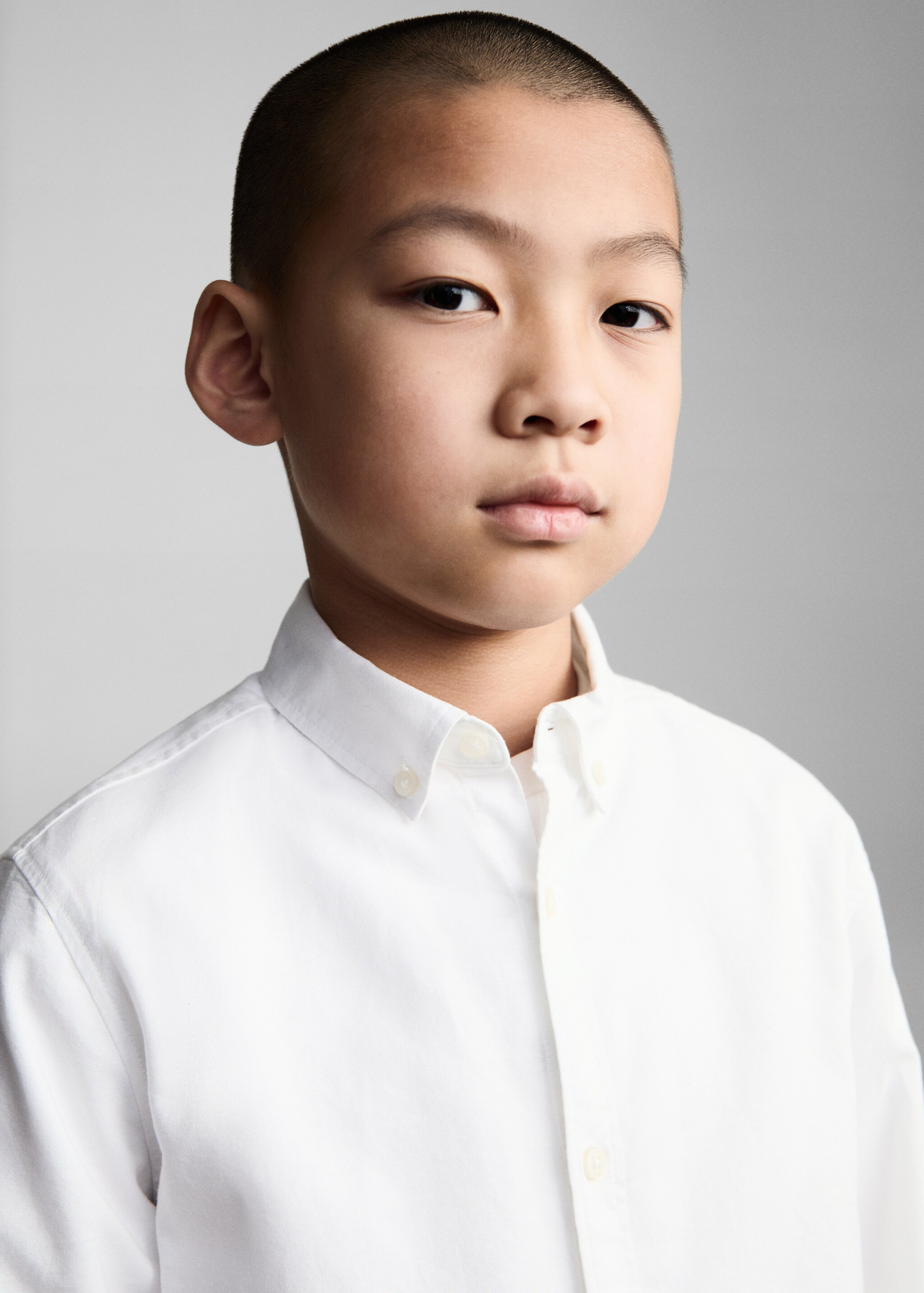 100% cotton Oxford shirt - Details of the article 1, White. Ref: 87050431-00.