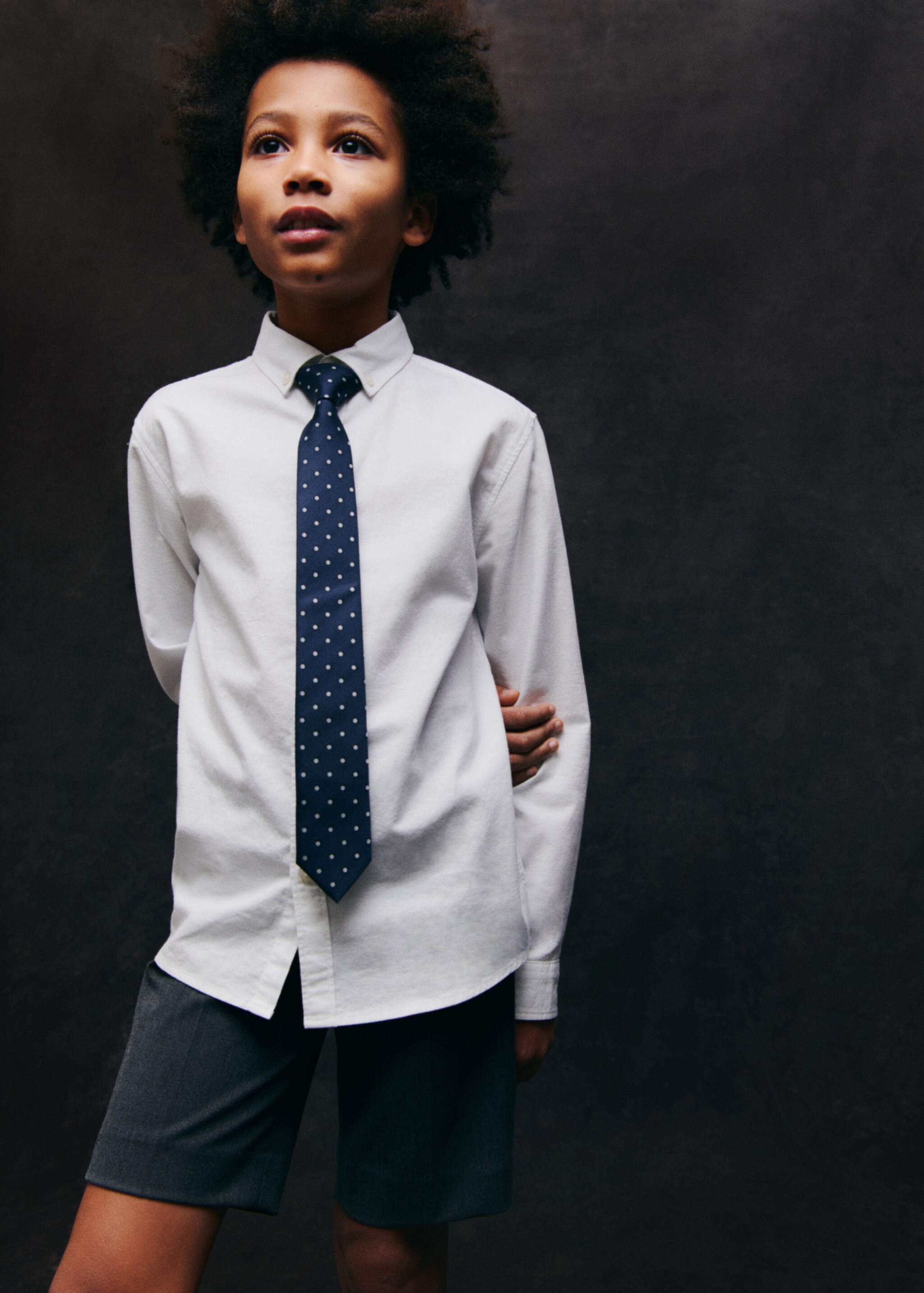 100% cotton Oxford shirt - Details of the article 6, White. Ref: 87050431-00.