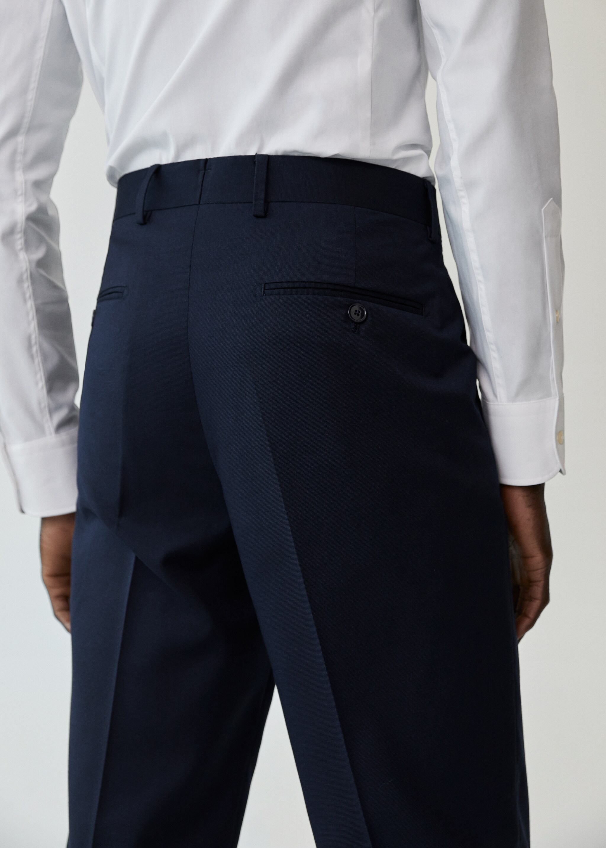 Pantalón traje regular fit microestructura - Detalle del artículo 1
