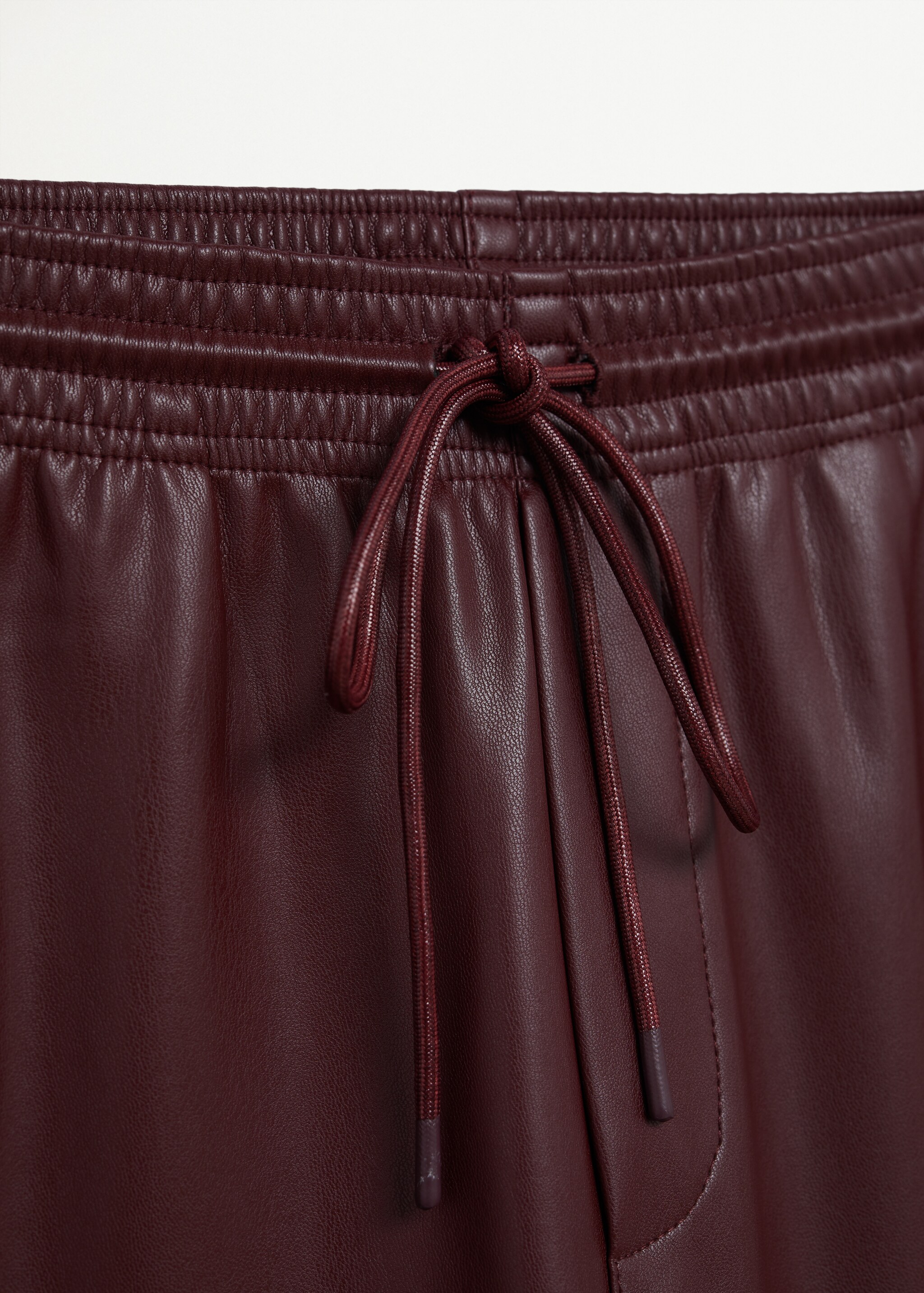 Pantalón cintura elástica efecto piel - Detalle del artículo 8