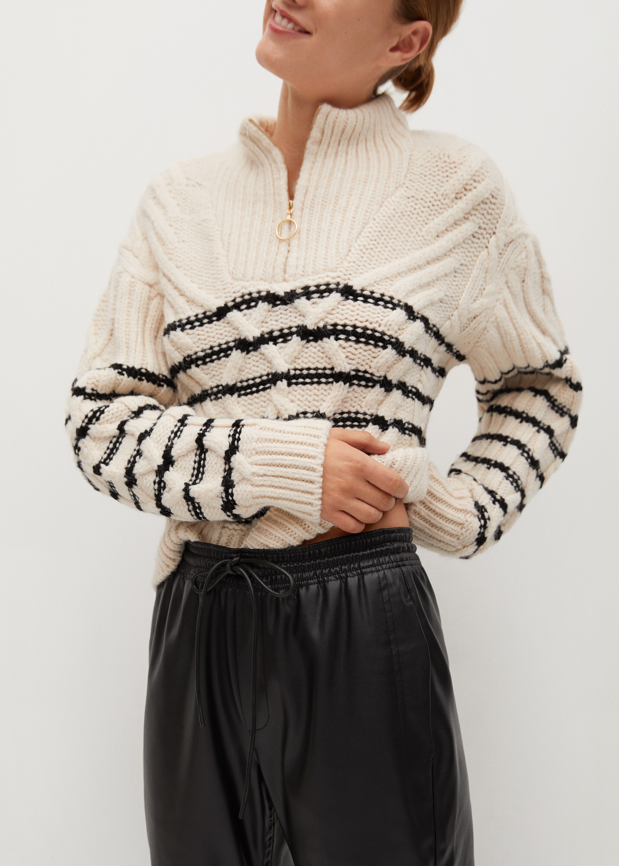 Pantalón cintura elástica efecto piel - Detalle del artículo 3