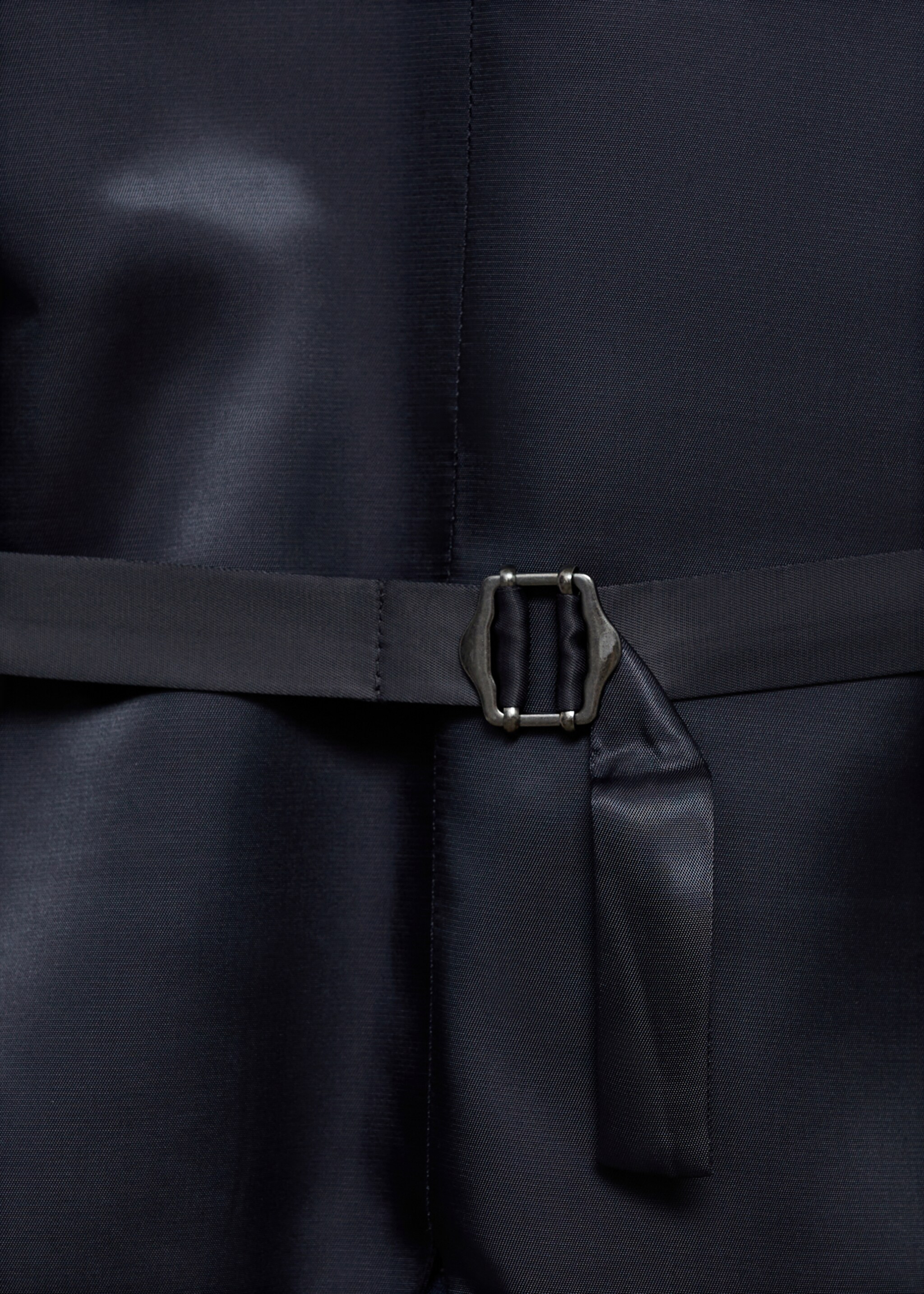 Slim-fit suit waistcoat - Details of the article 0, Dark Navy. Ref: 87050585-00.