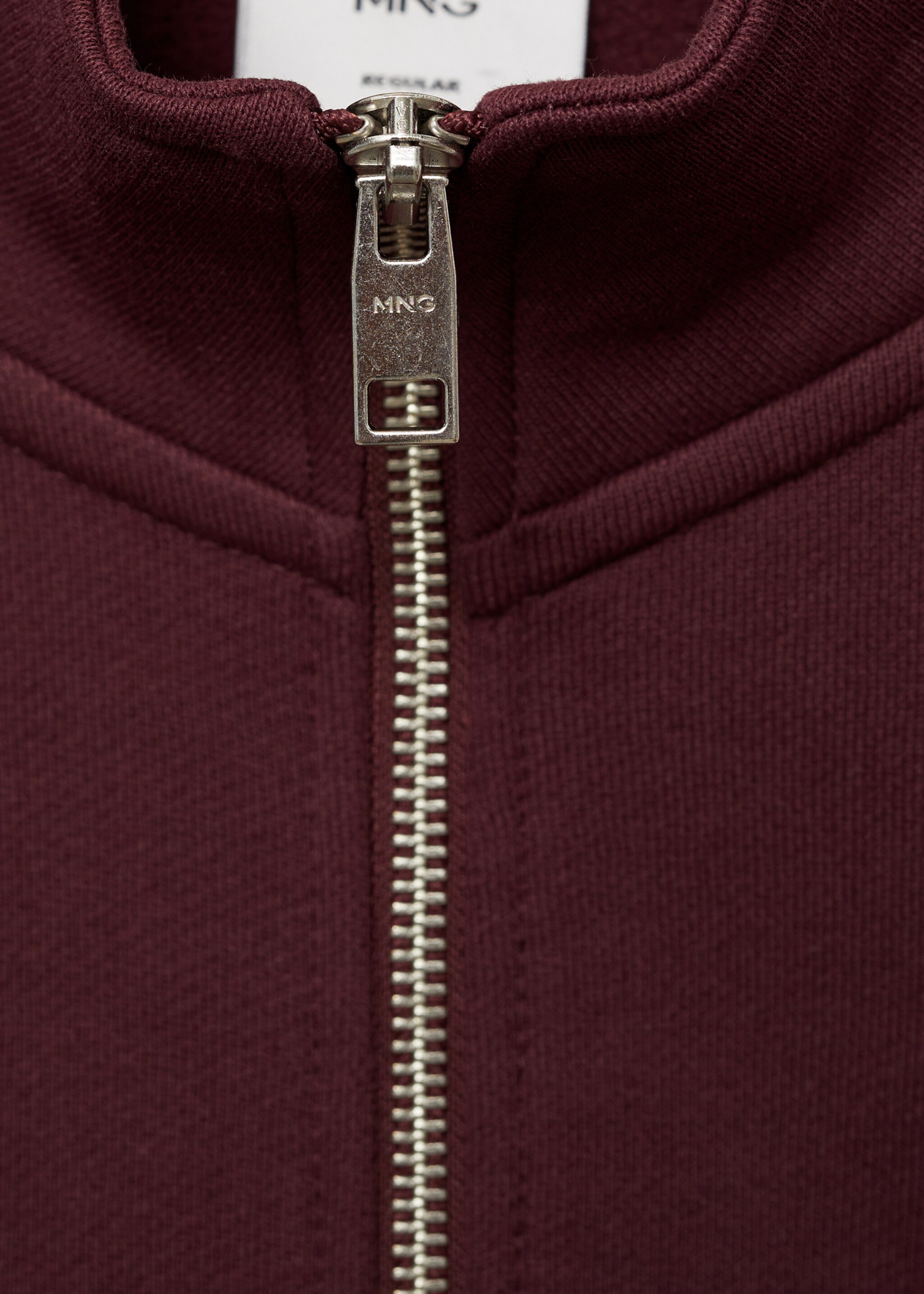 Regular-fit zipper-neck sweatshirt - Details of the article 8, Burgundy. Ref: 87050601-00.
