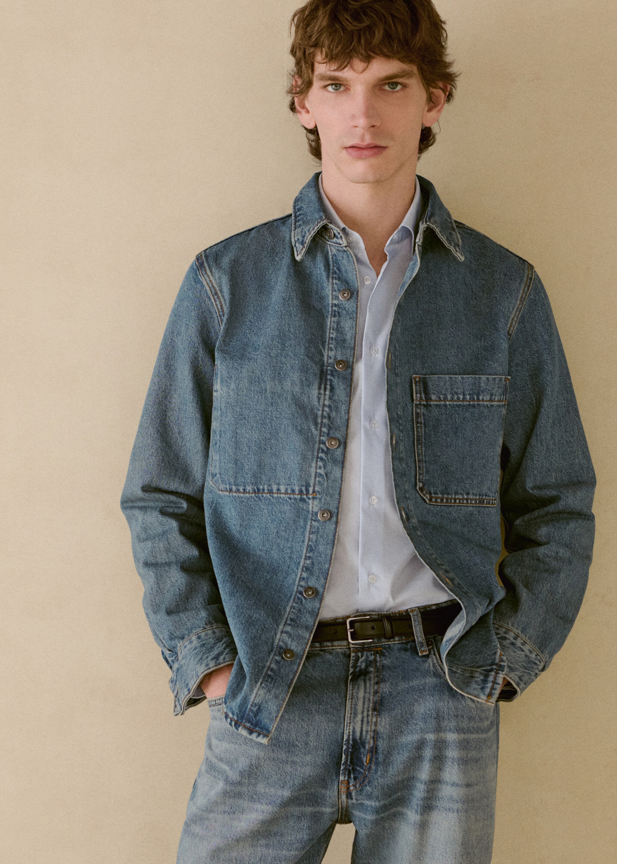 Pocket denim overshirt - Details of the article 5, Medium Blue. Ref: 87050619-00.