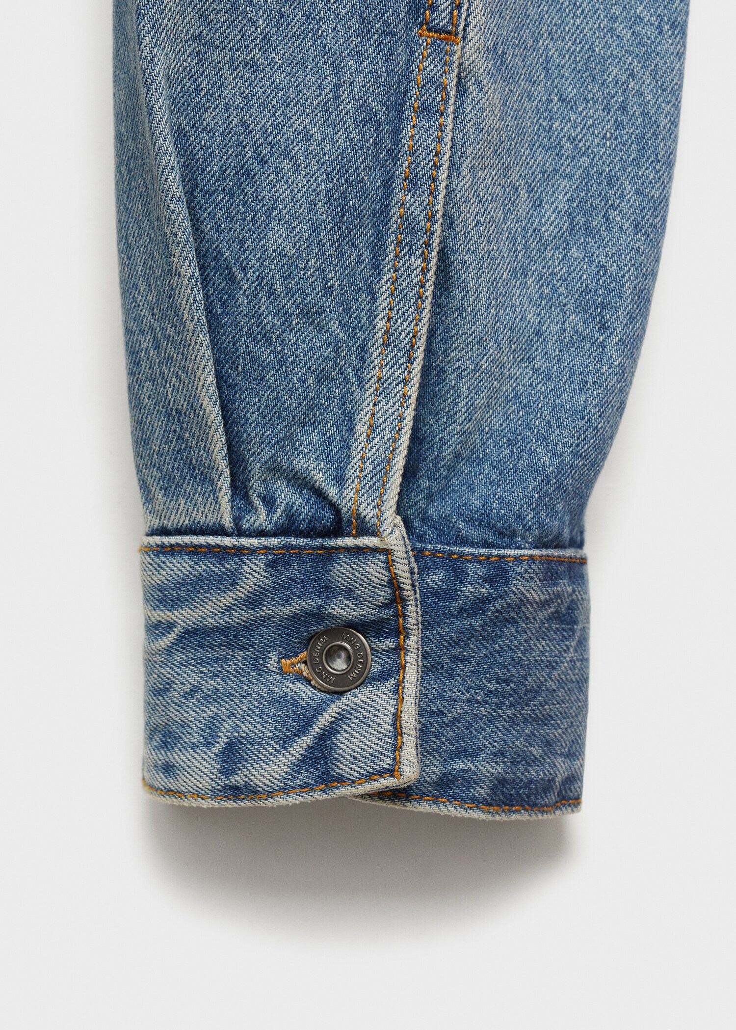 Pocket denim overshirt - Details of the article 8