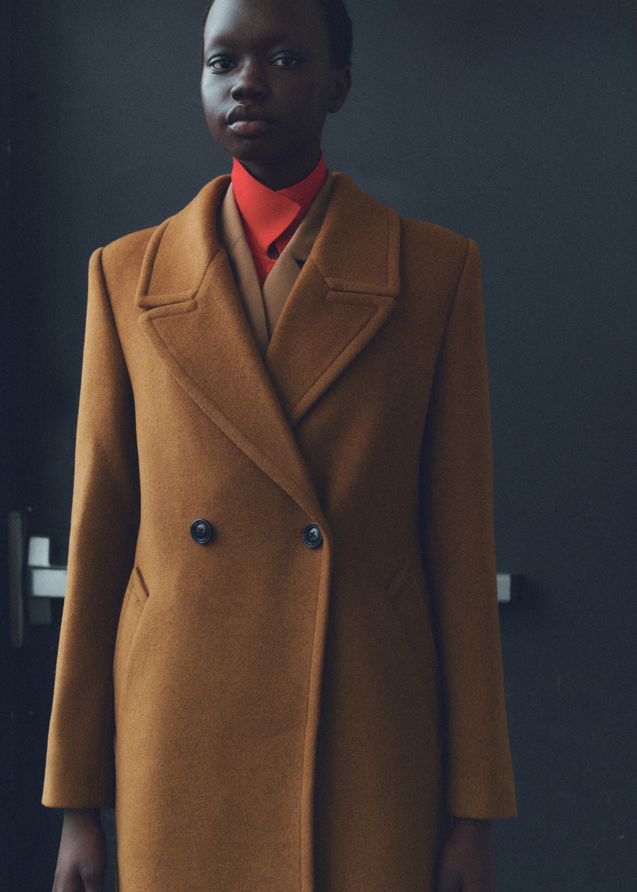 Double-breasted wool coat - Details of the article 1, Ochre. Ref: 87050624-00.