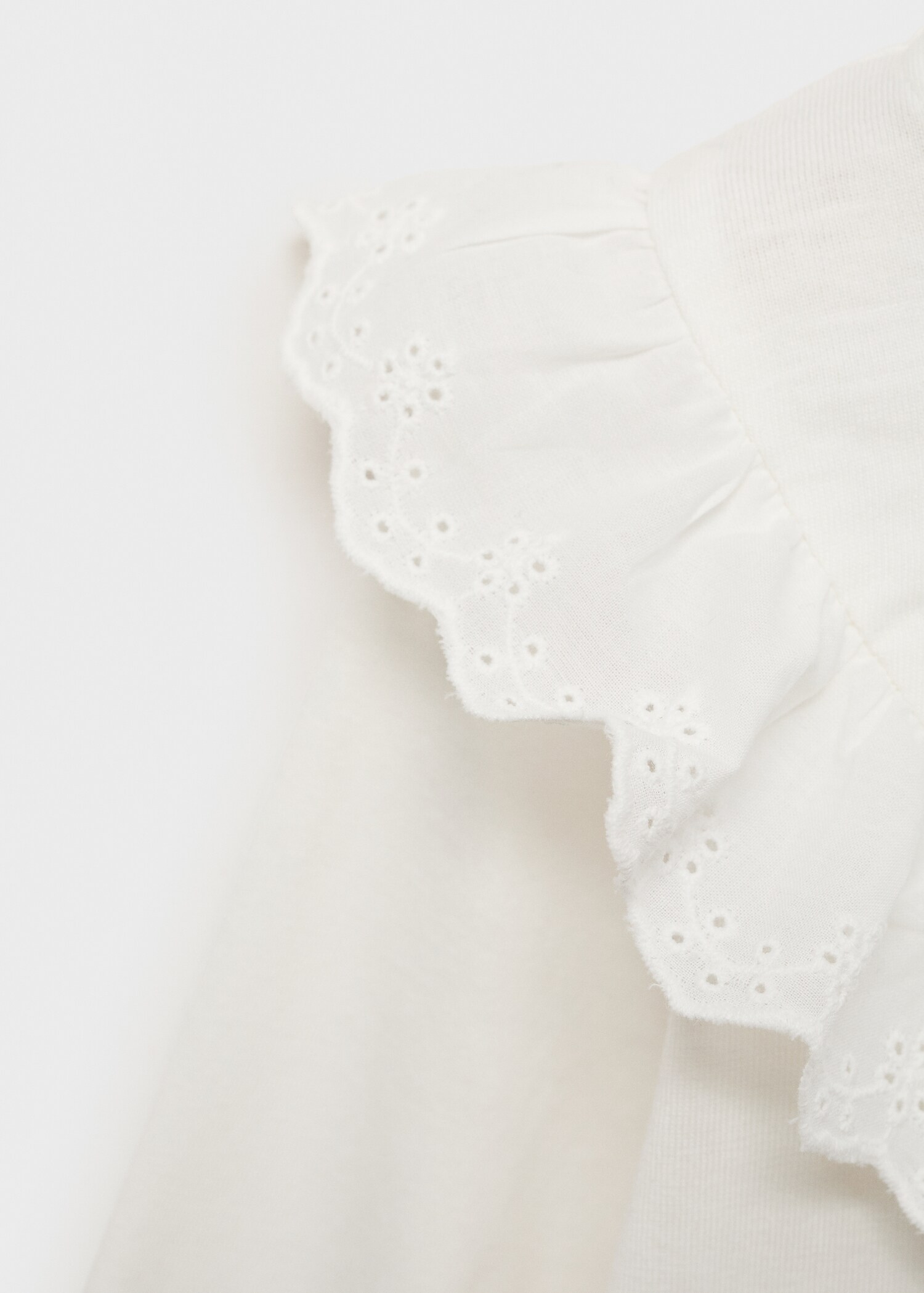 Ruffle cotton T-shirt - Details of the article 8