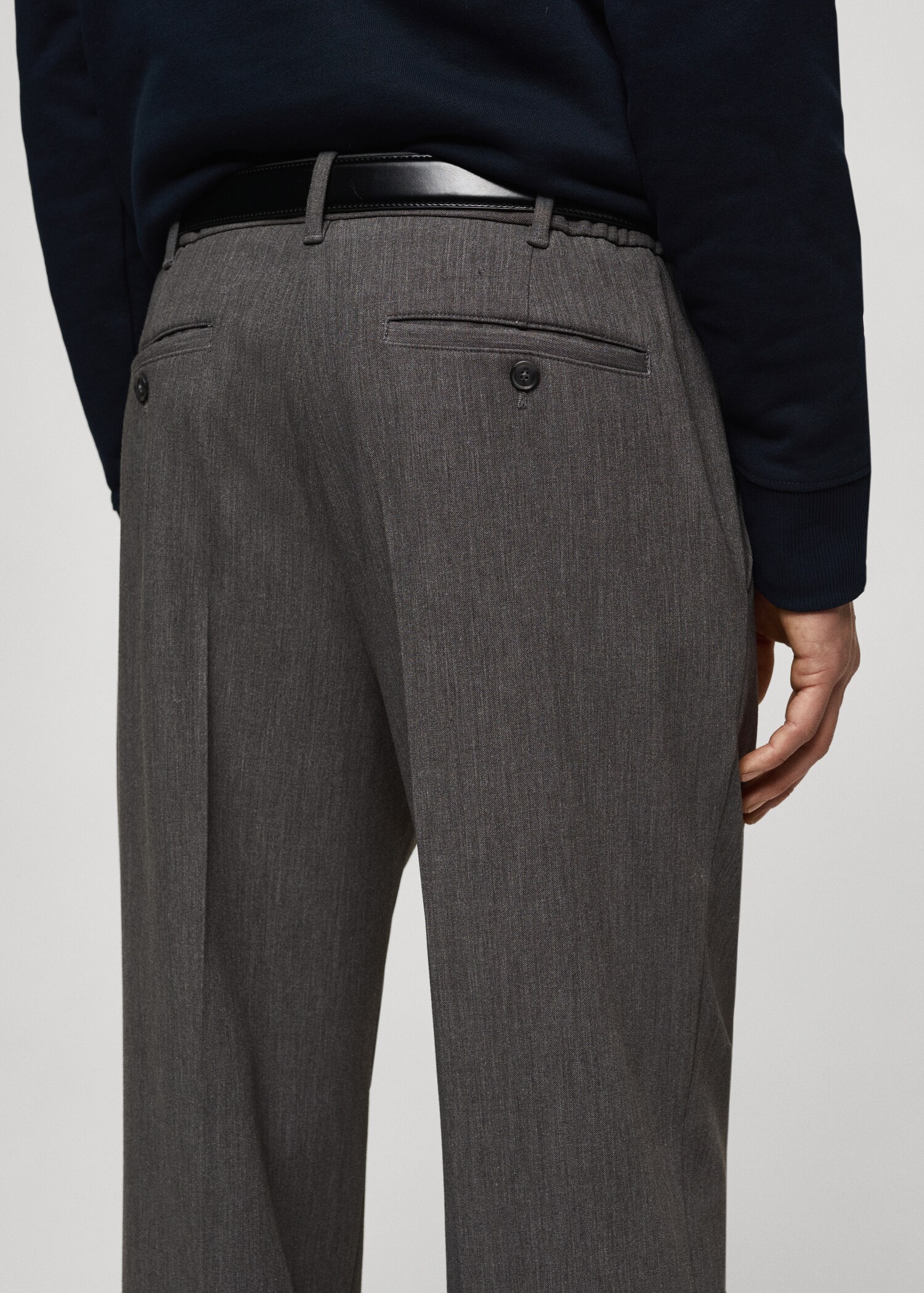 Straight-fit pleated trousers - Details of the article 6
