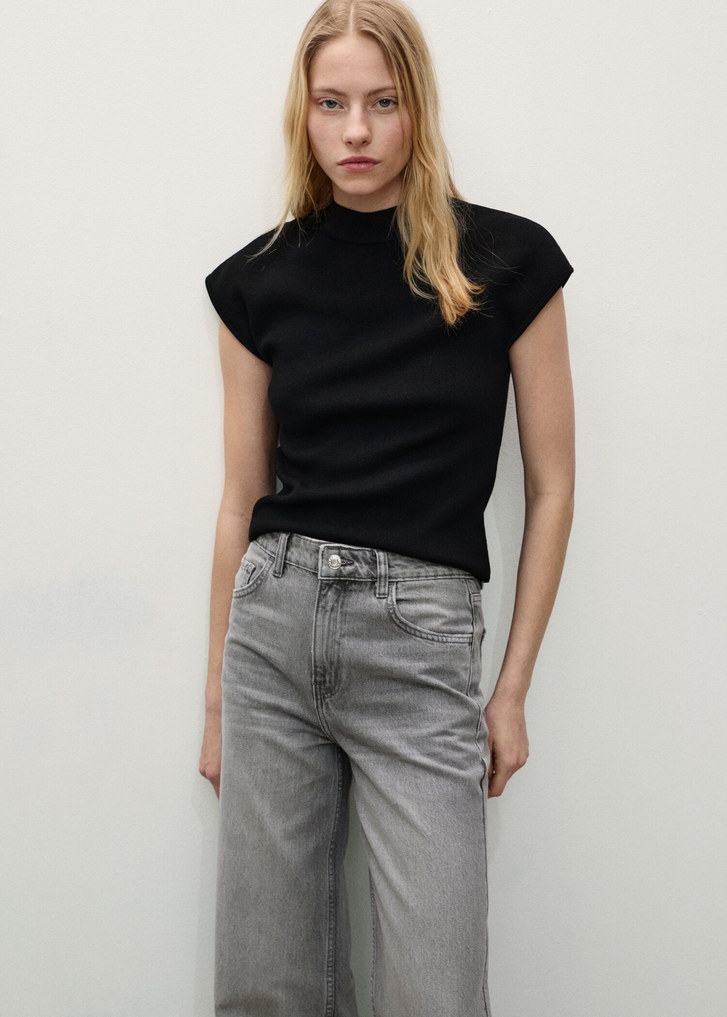 Danila high-waisted wide-leg jeans - Details of the article 1