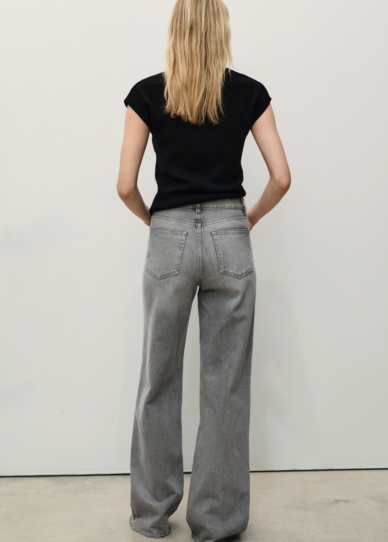 Danila high-waisted wide-leg jeans - Reverse of the article