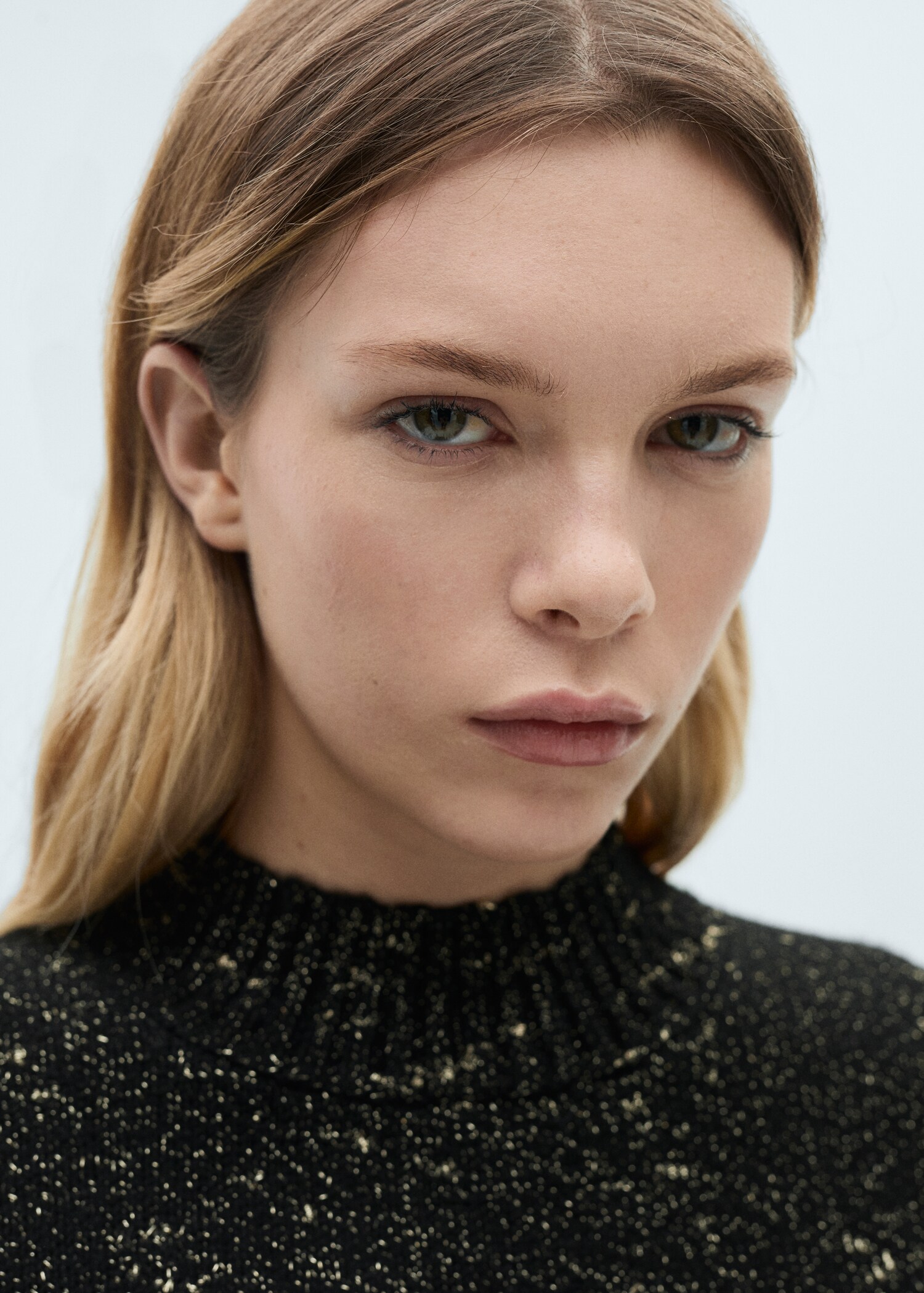 Lurex sweater with perkins neck - Details of the article 1