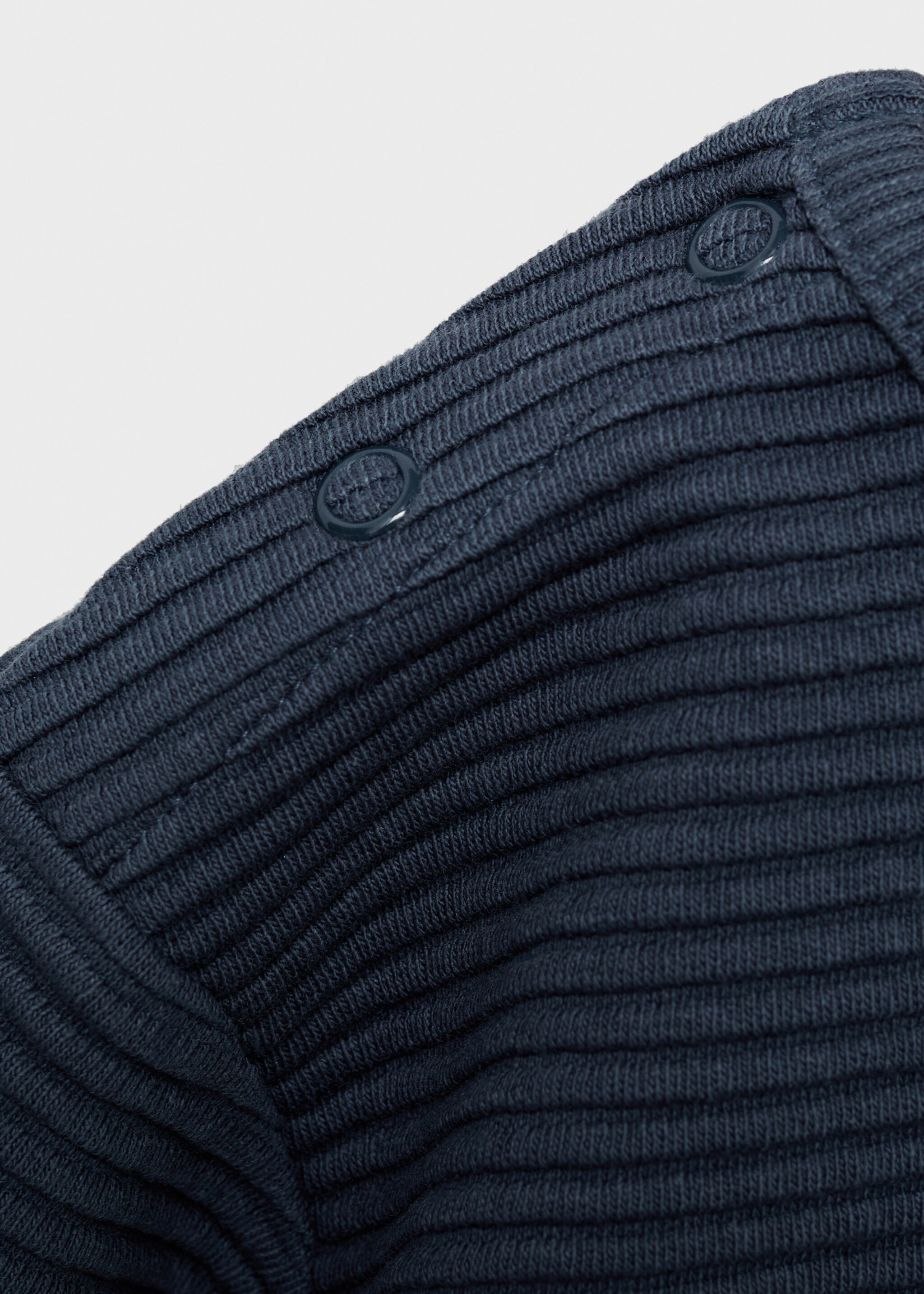 Φούτερ πλεκτό ανάγλυφο - Λεπτομέρεια του προϊόντος 0, Σκούρο Μπλε Μαρέν. Ref: 87051056-00.