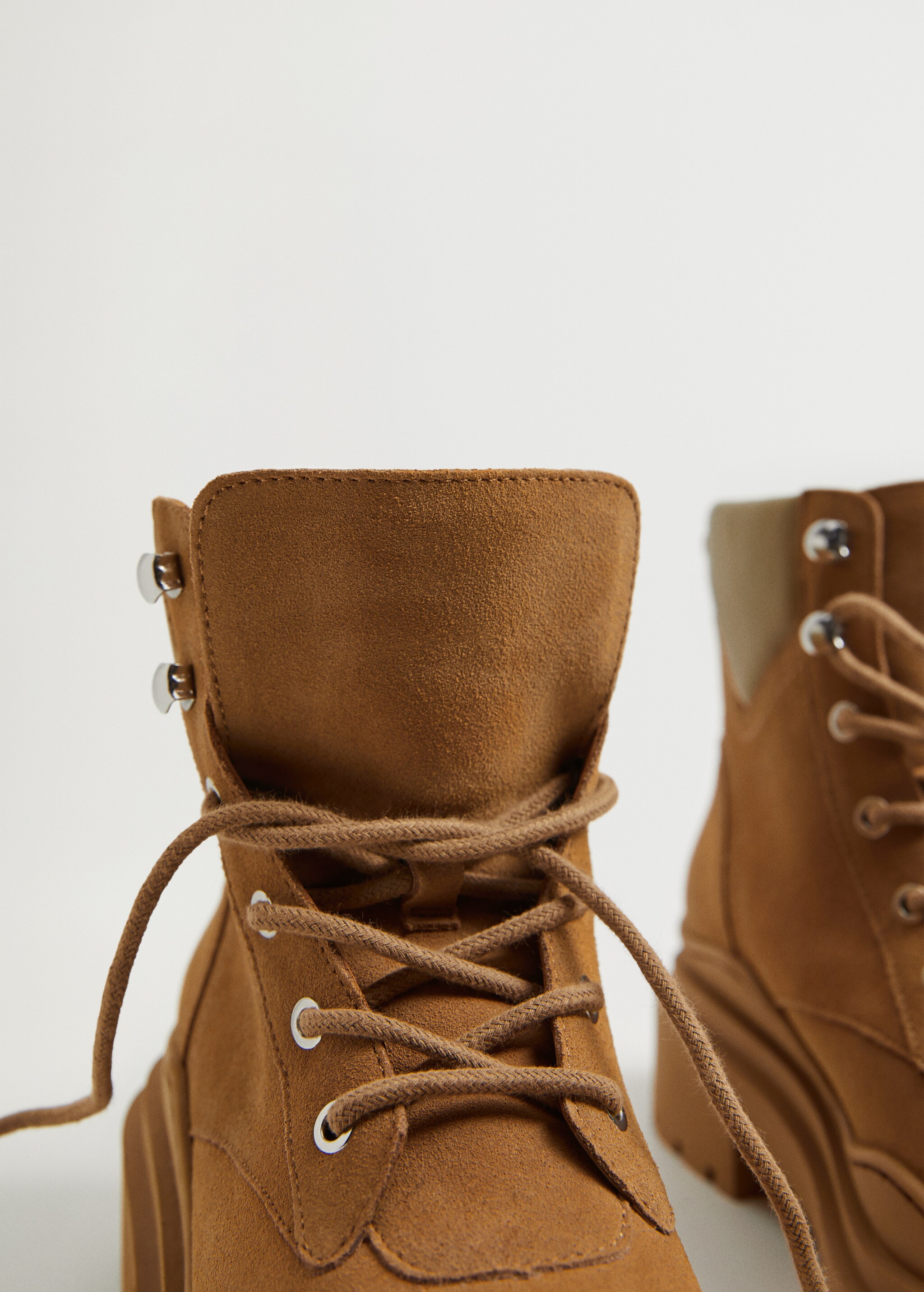 Botín suela track cordones - Detalle del artículo 3