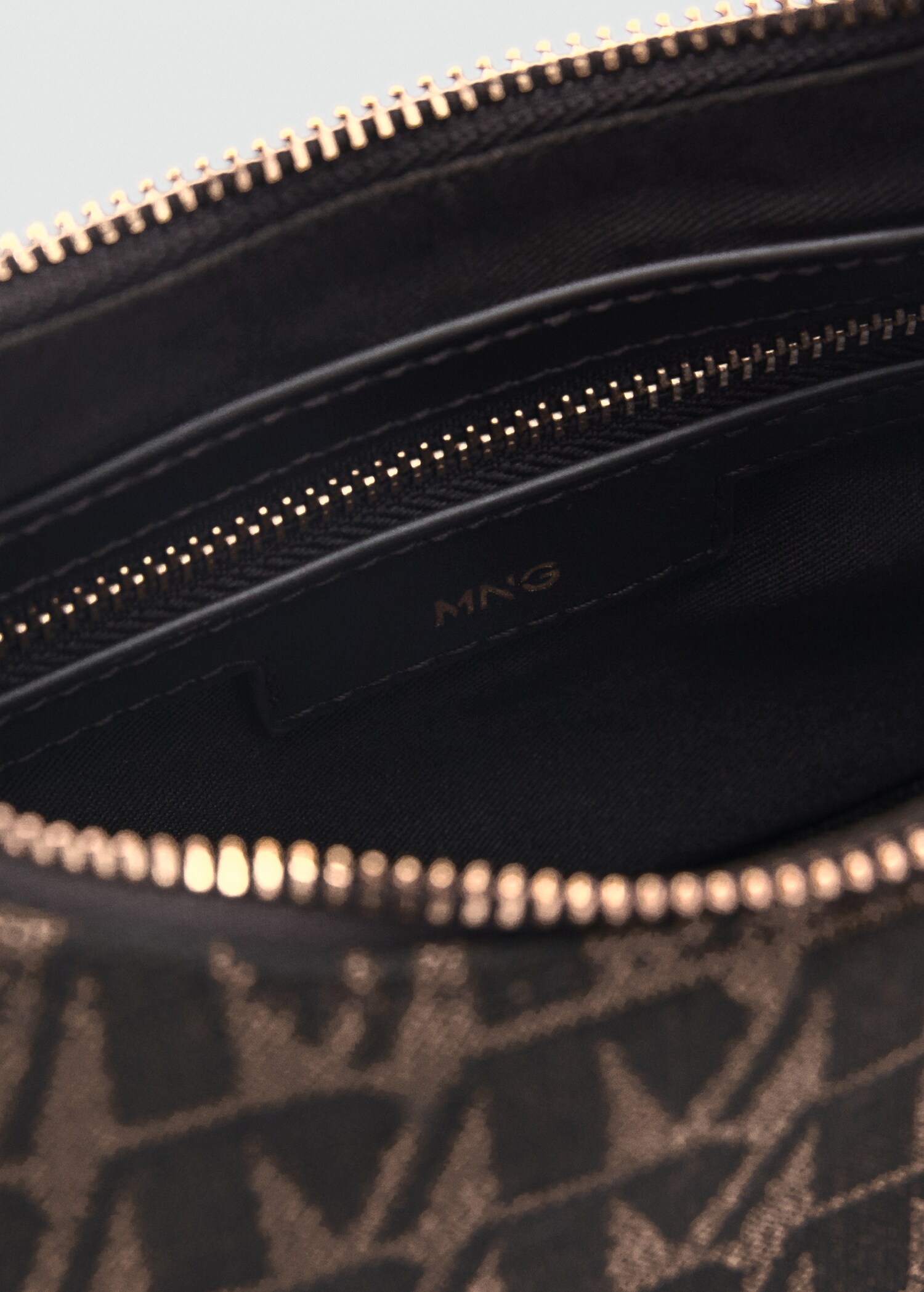 Bolso hombro estampado logo - Detalle del artículo 2