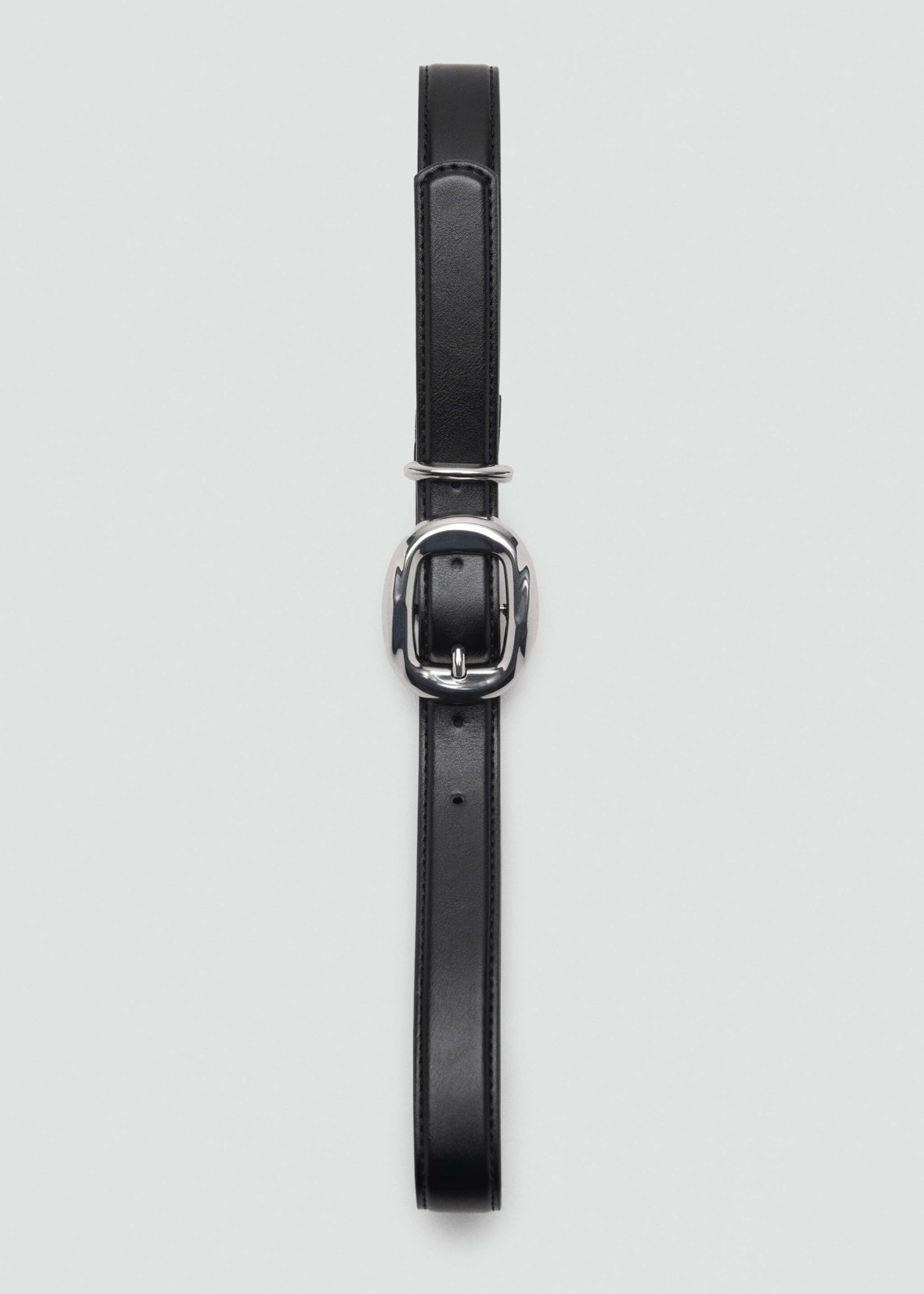 Rounded buckle belt - Details of the article 2, Black. Ref: 87052536-00.