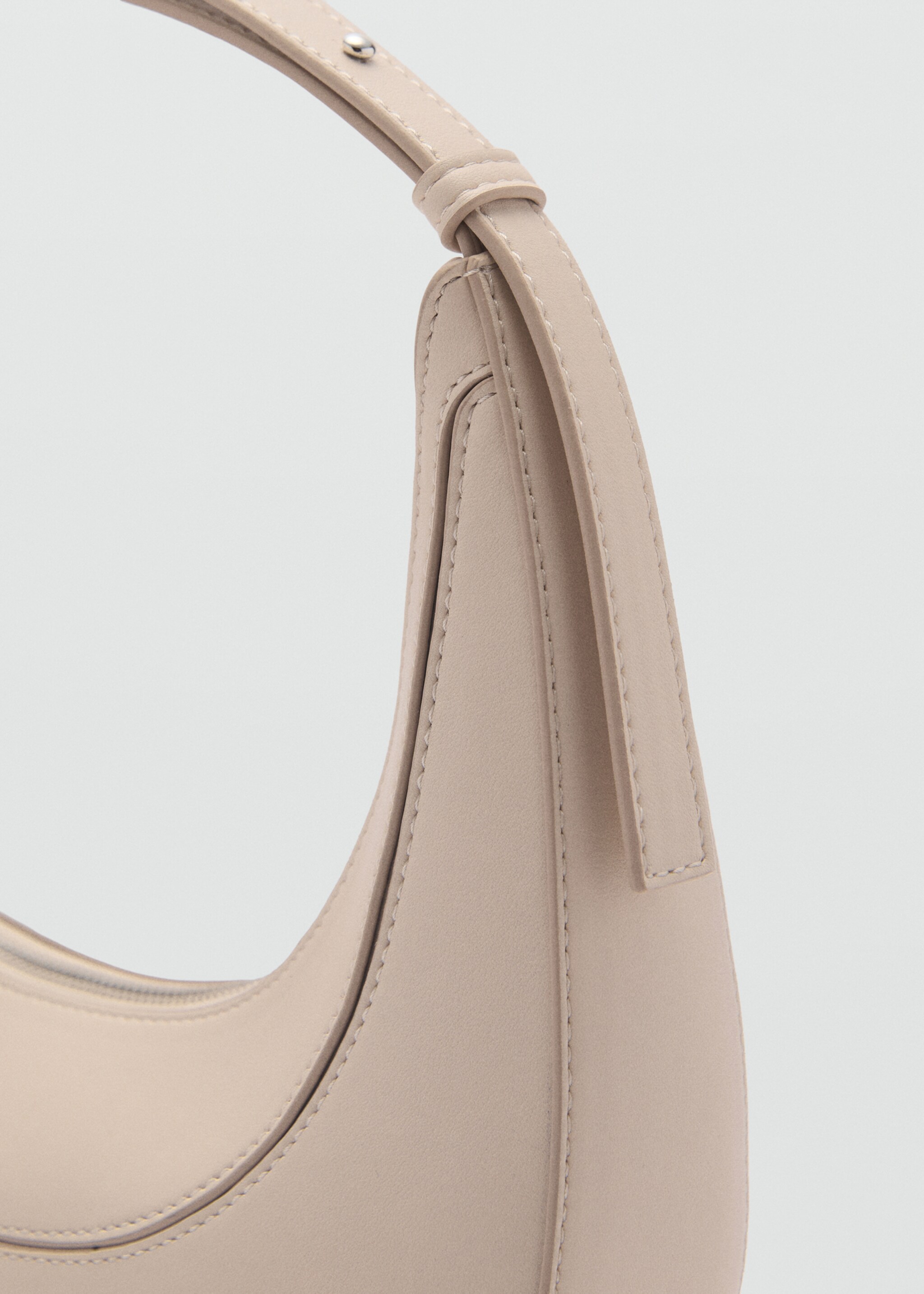 Oval shoulder bag - Details of the article 2, Off White. Ref: 87052537-00.