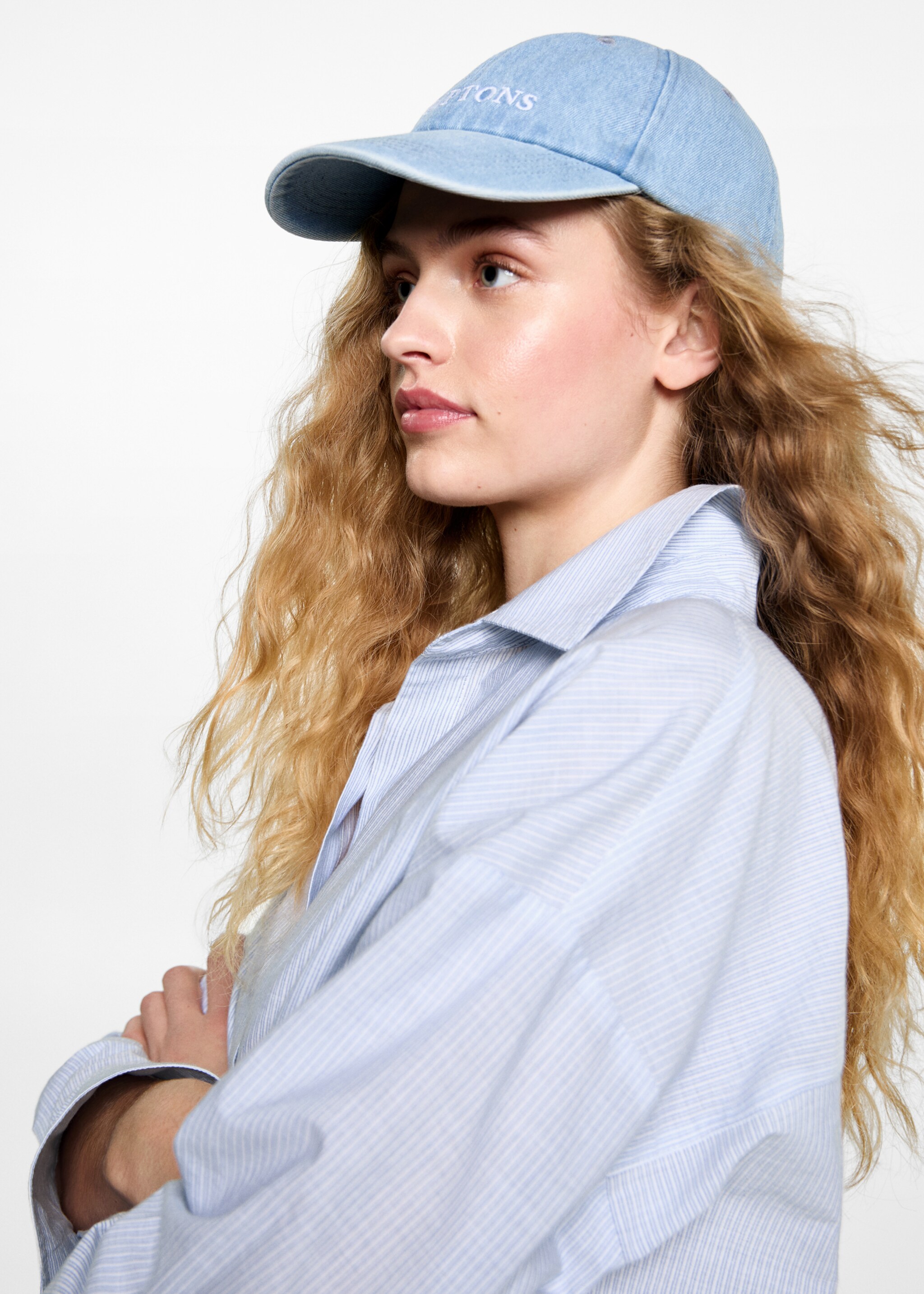 Striped shirt - Details of the article 2, Sky Blue. Ref: 87052541-00.