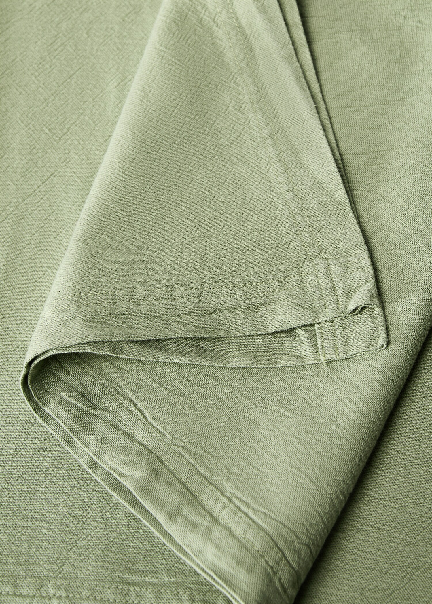 100% cotton tablecloth for 6 to 8 people - Details of the article 1