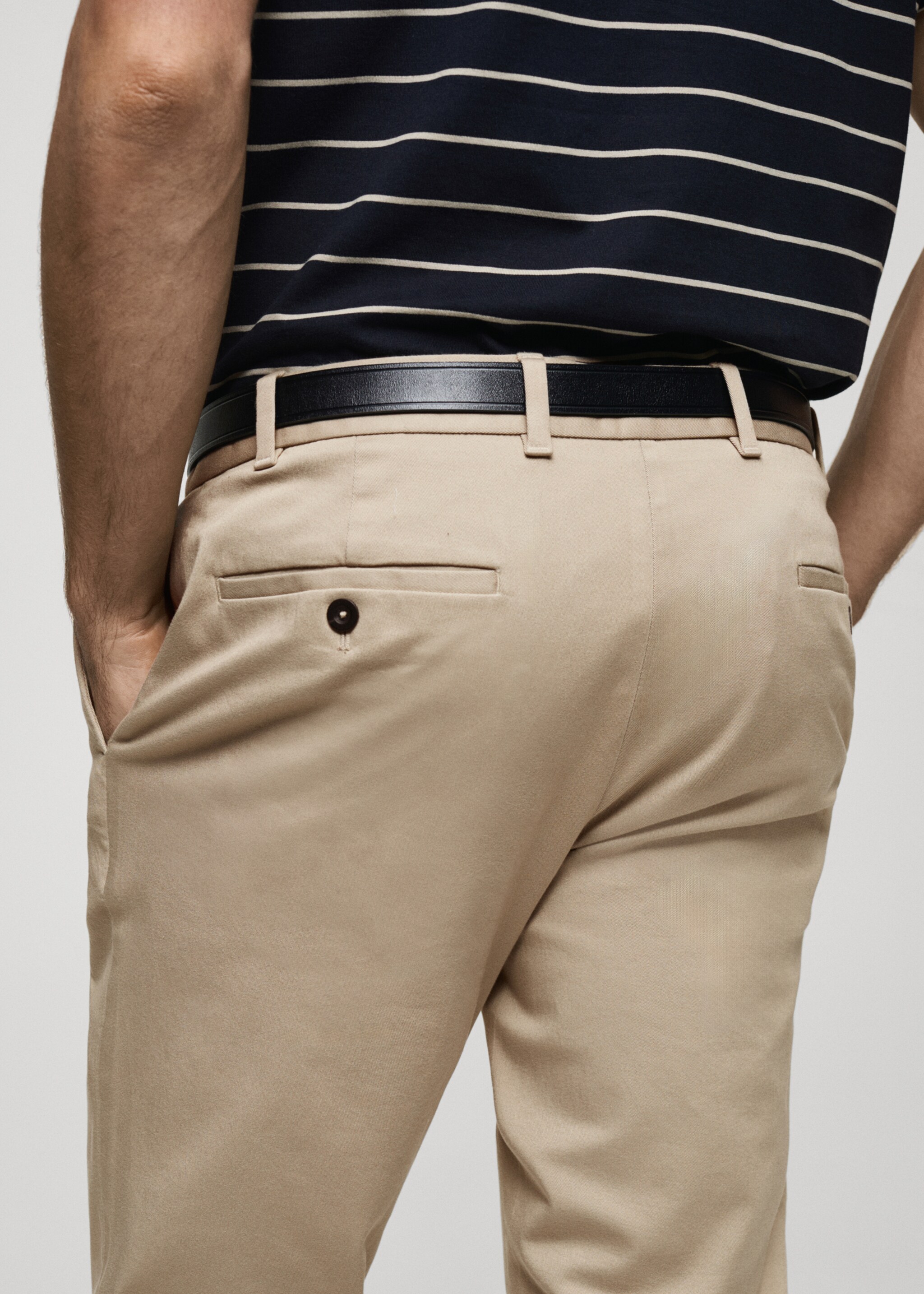 Barna slim-fit twill chino trousers - Details of the article 6, Beige. Ref: 87052888-00.