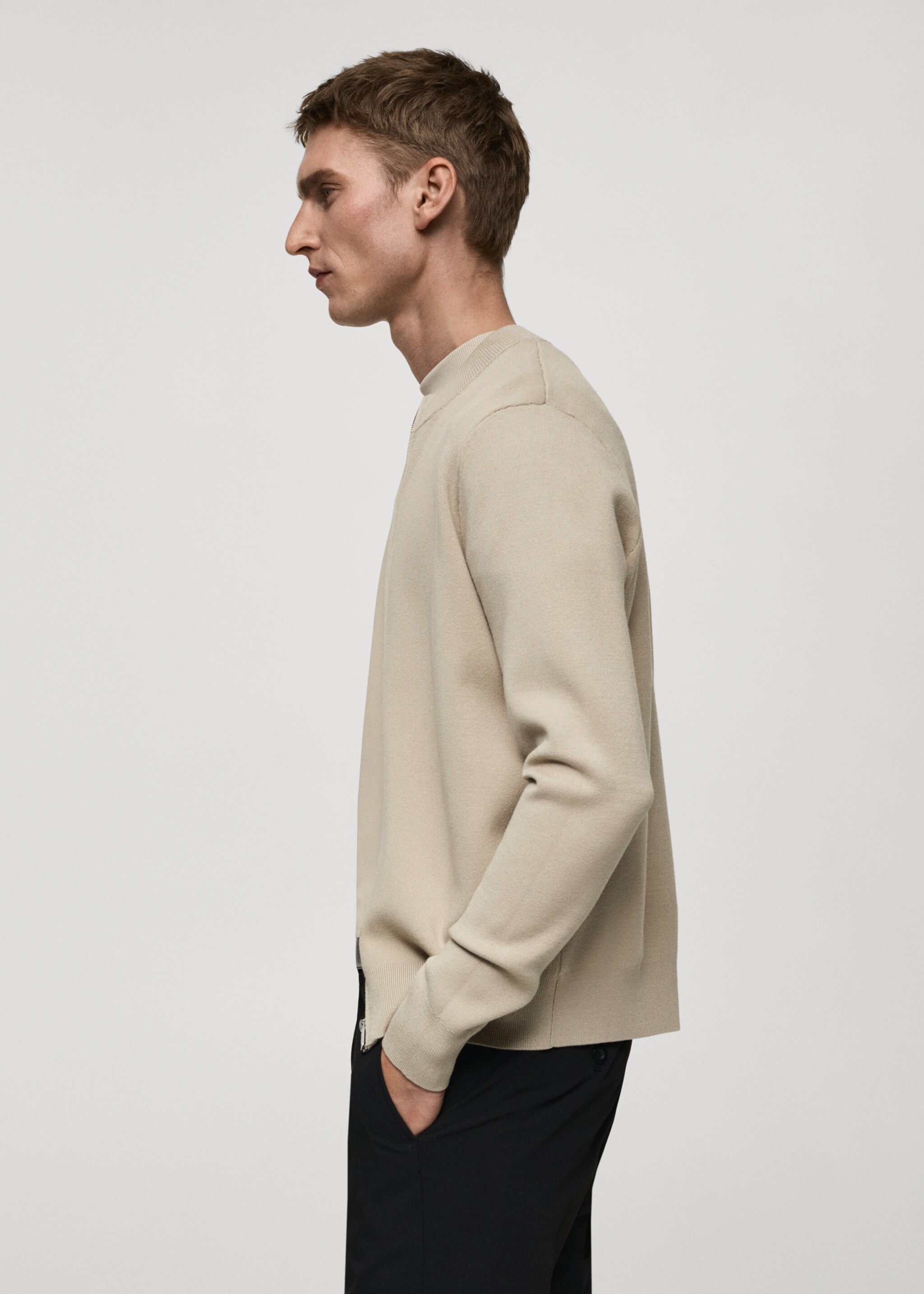 Zipped knit cardigan - Details of the article 2, Beige. Ref: 87052890-00.