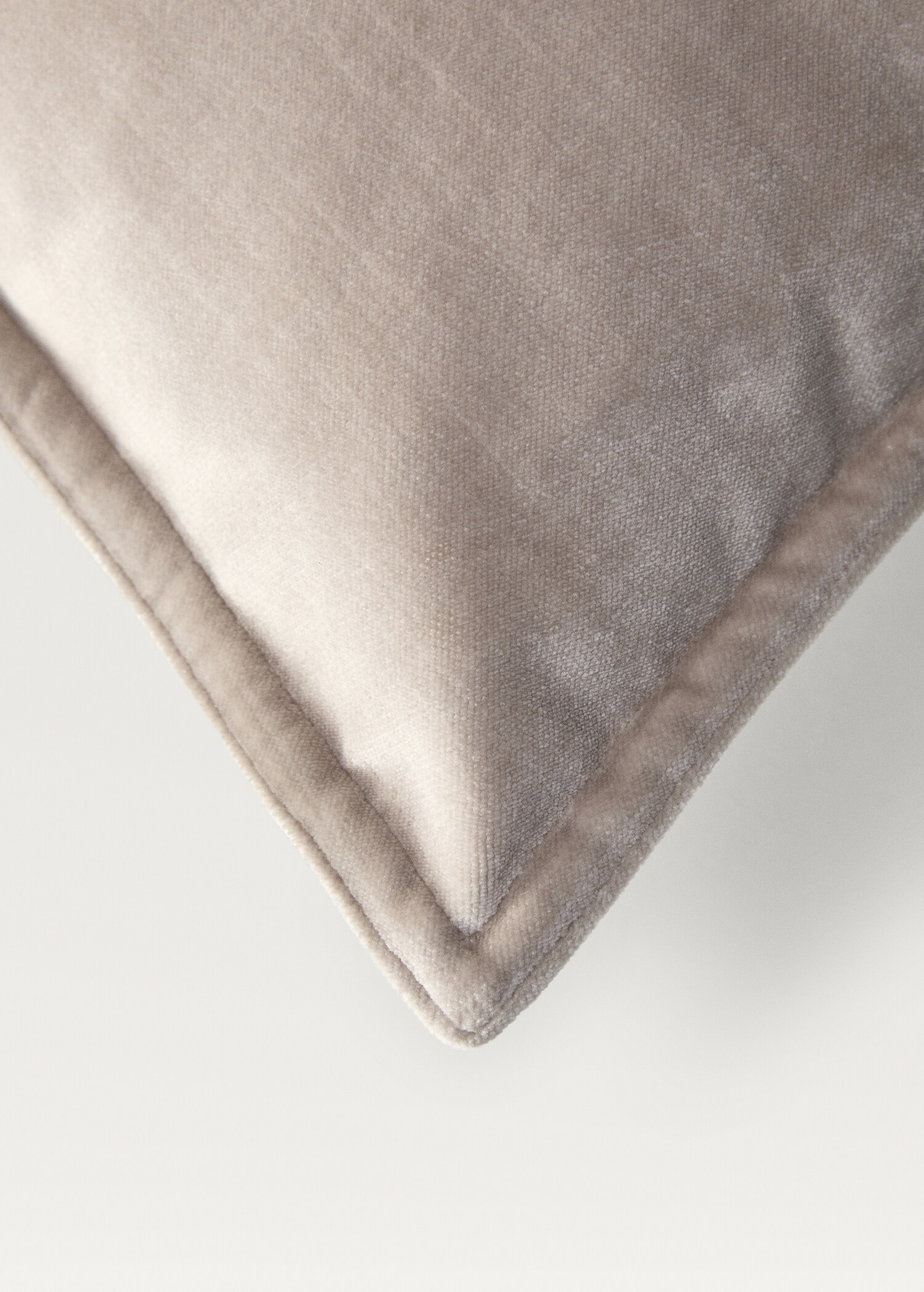 Velvet cushion cover 30x50 cm - Details of the article 2