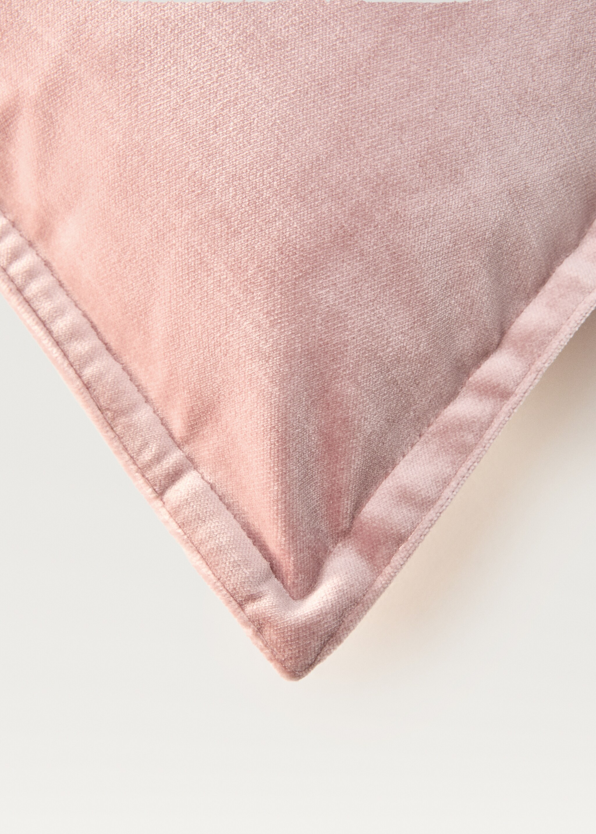 Velvet cushion cover 30x50 cm - Details of the article 2, Pink. Ref: 87052894-00.