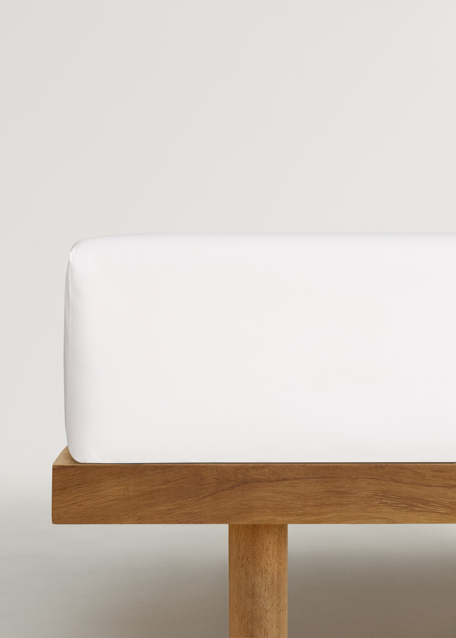 300-thread count percale cotton fitted sheet for 150 cm bed - Article without model