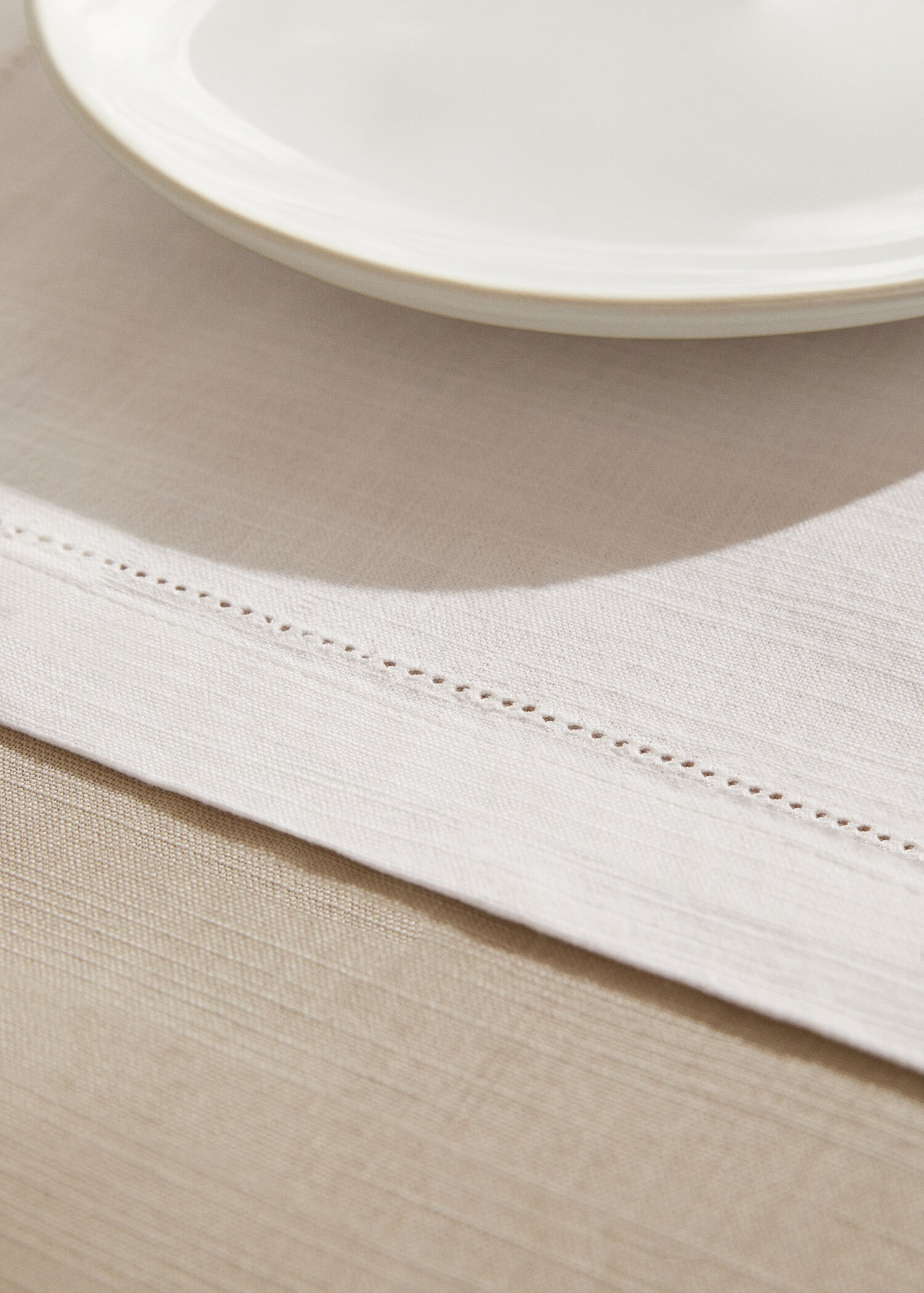 Cotton placemat with hemstitch - Details of the article 7