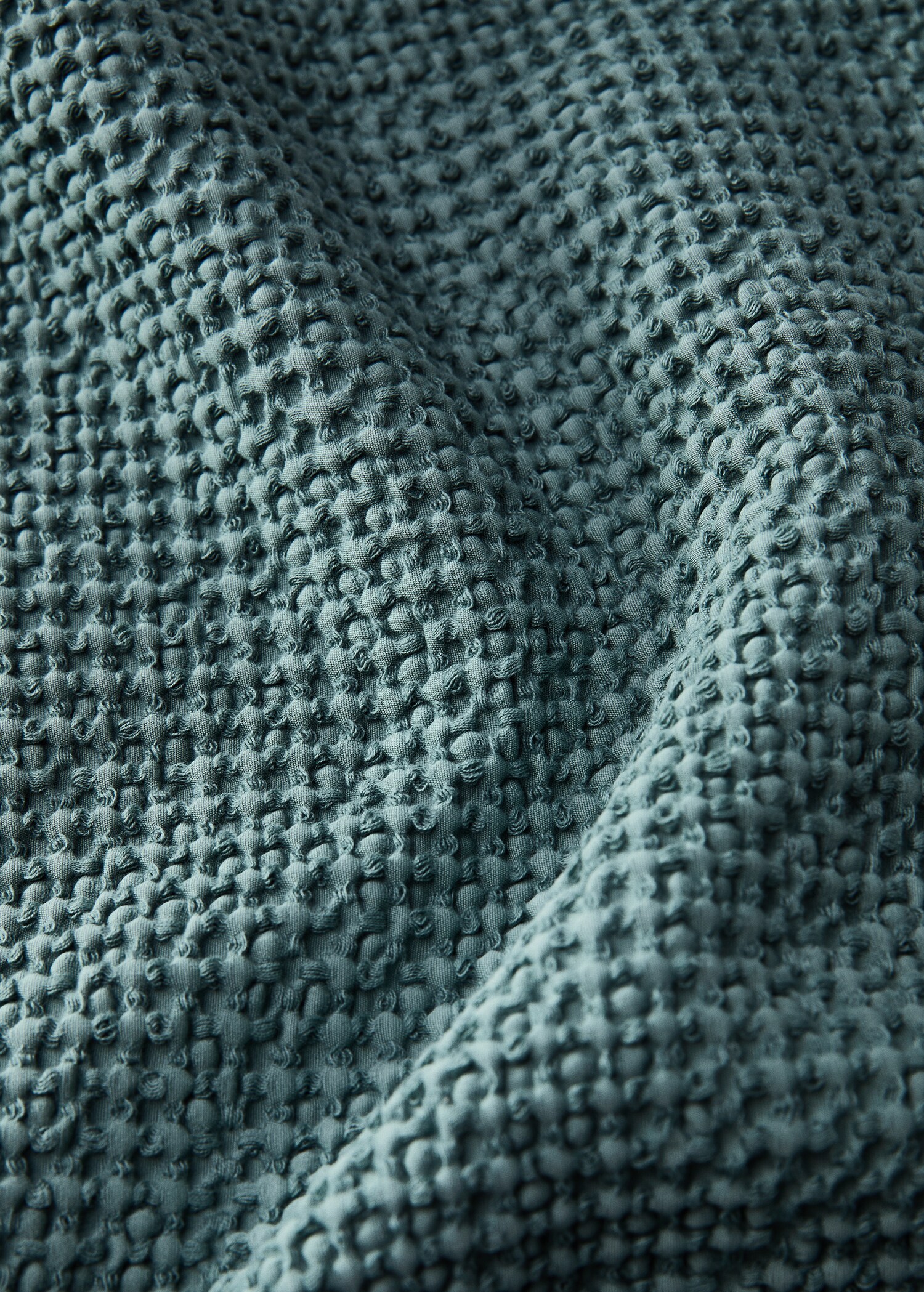 Garment-dyed waffle cotton bedspread for 130/150 cm bed - Details of the article 1