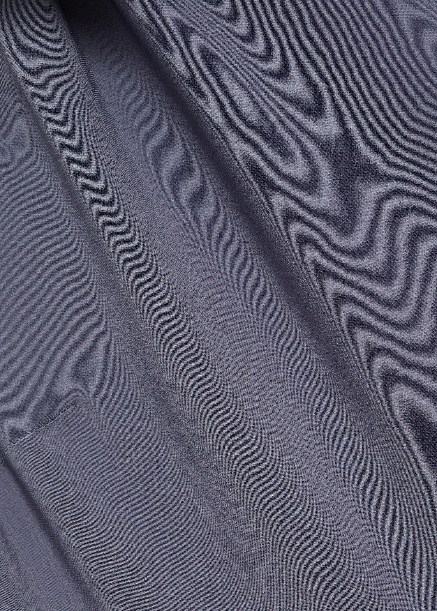 Saténový asymetrický overal s mašlí - Detail zboží 8