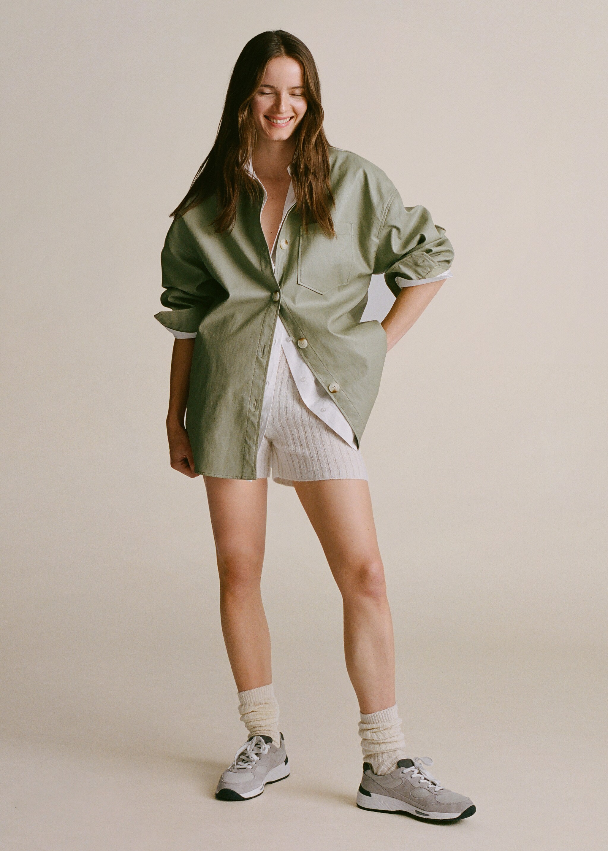 Sobrecamisa efecto piel oversize - Detalle del artículo 4