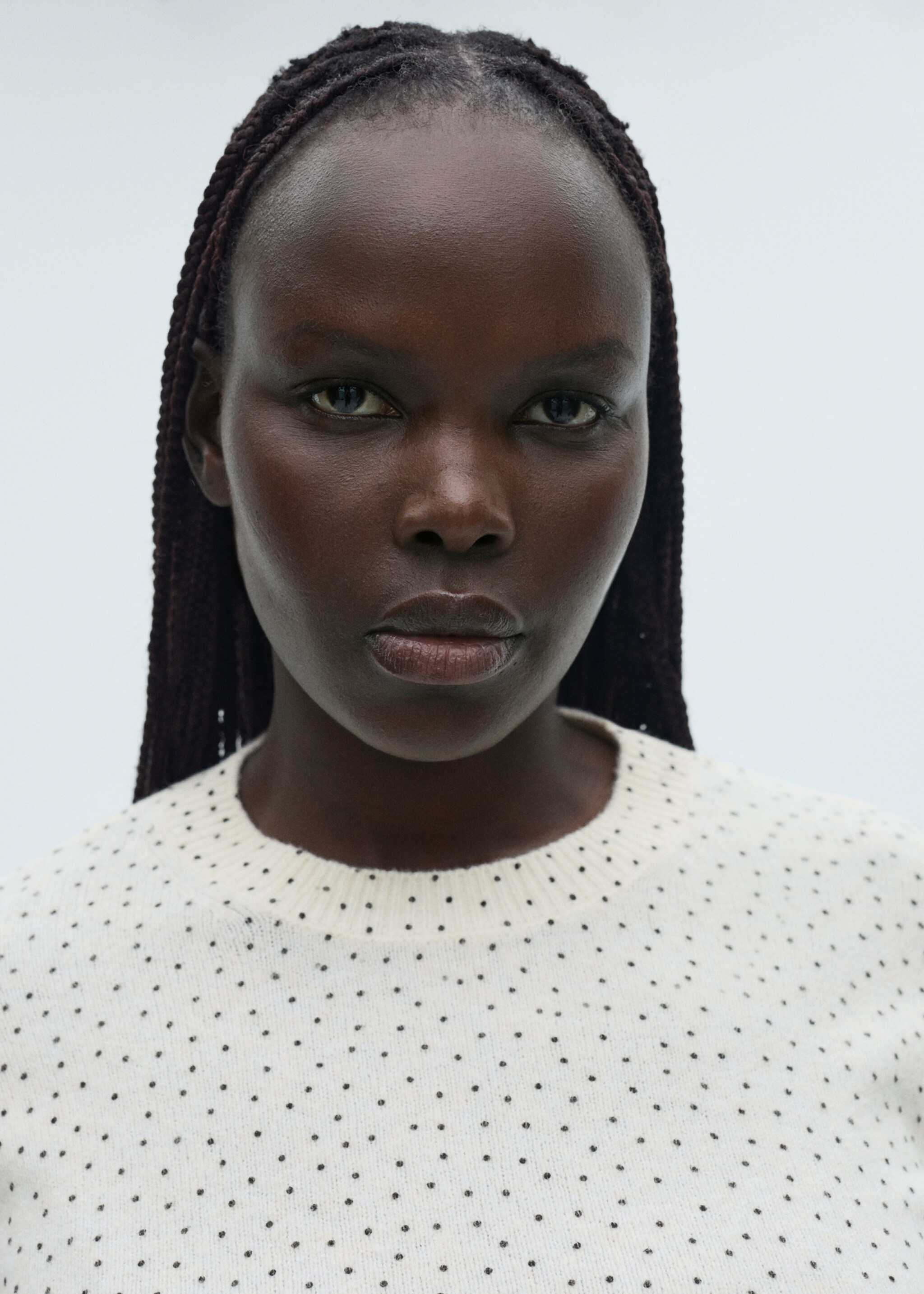 Polka-dot knitted sweater - Details of the article 4, Ecru. Ref: 87053271-00.