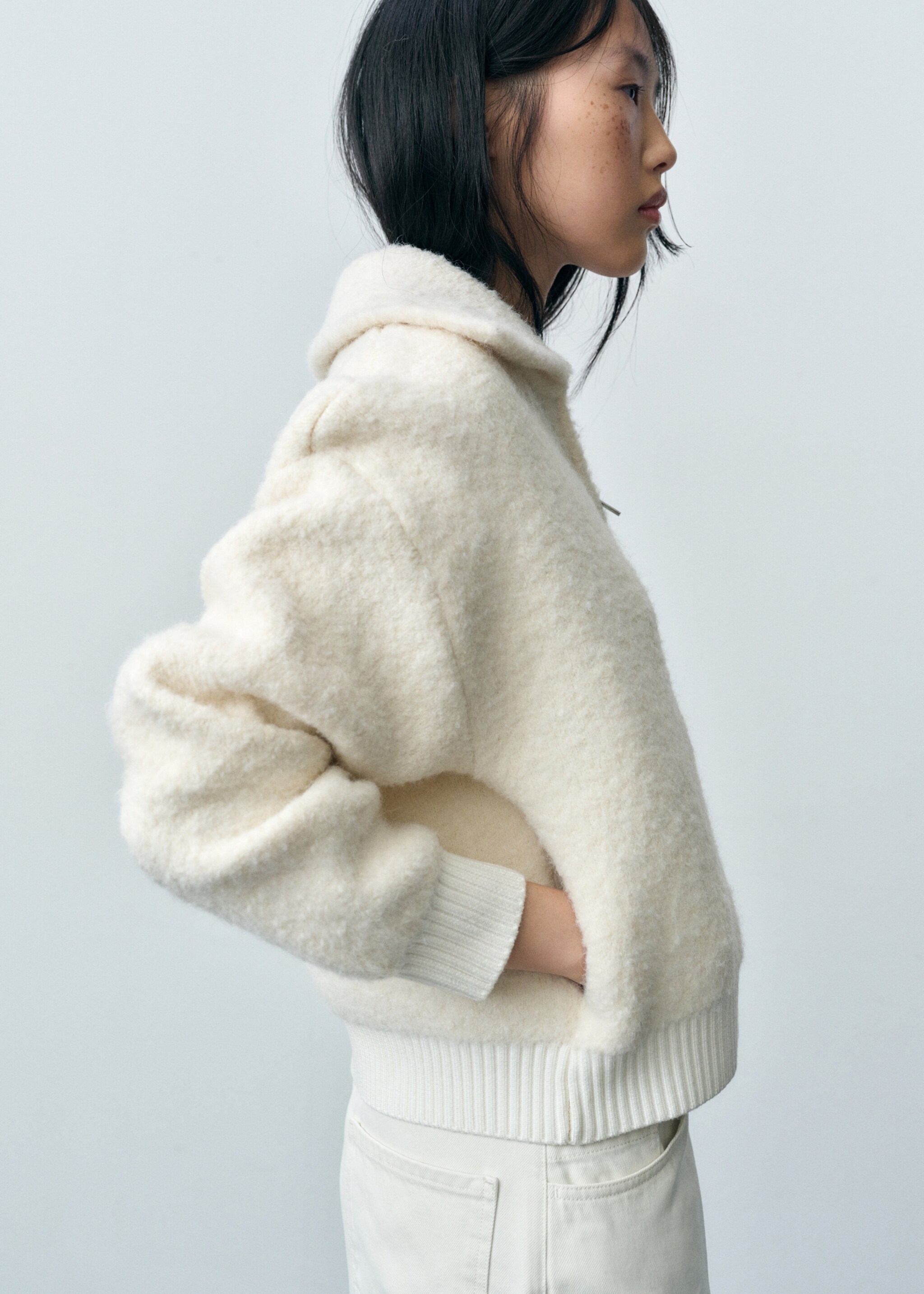 Bouclé wool-blend jacket - Details of the article 1, Ecru. Ref: 87053273-00.
