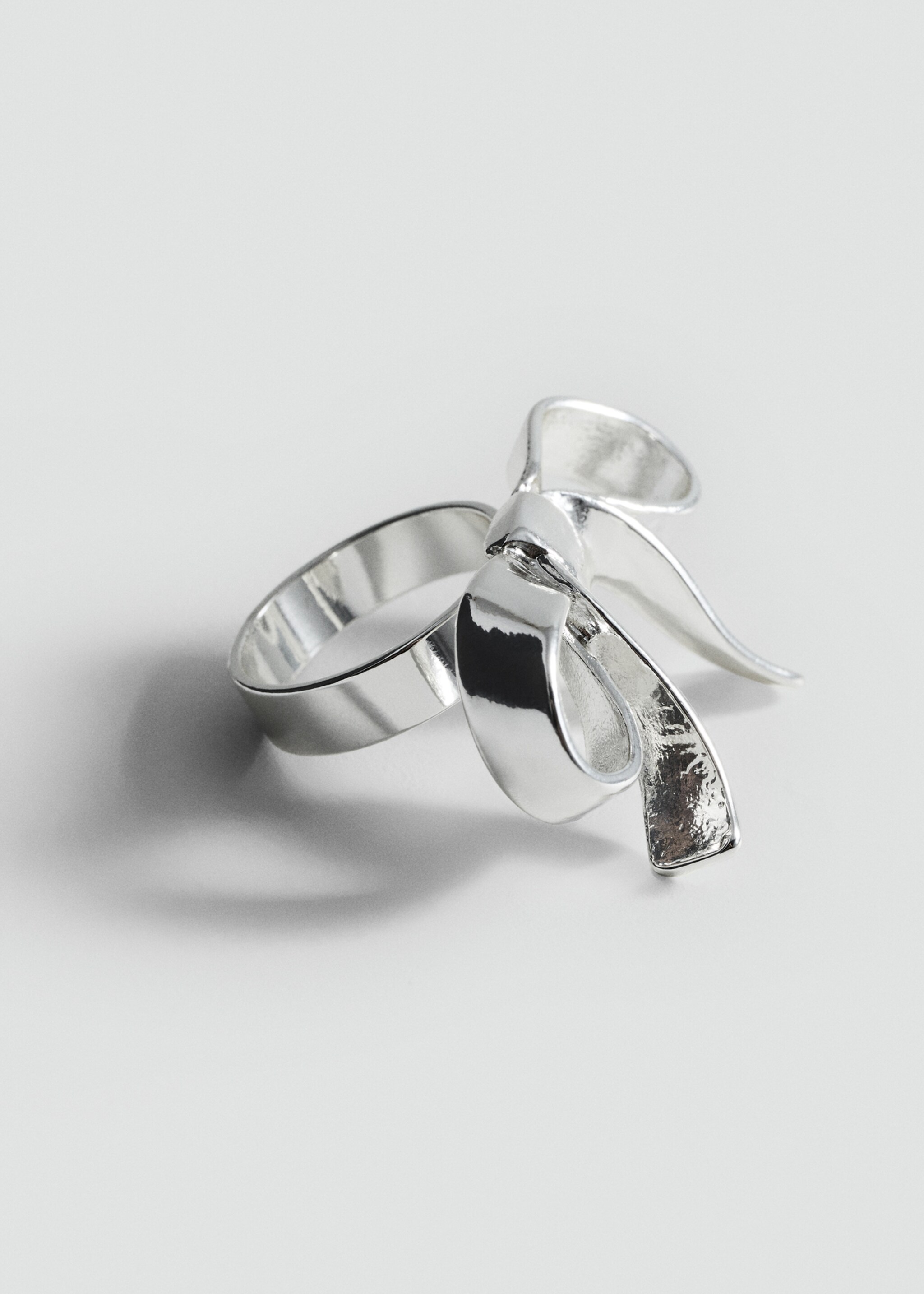 Bow ring - Medium plane, Silver. Ref: 87053287-00.
