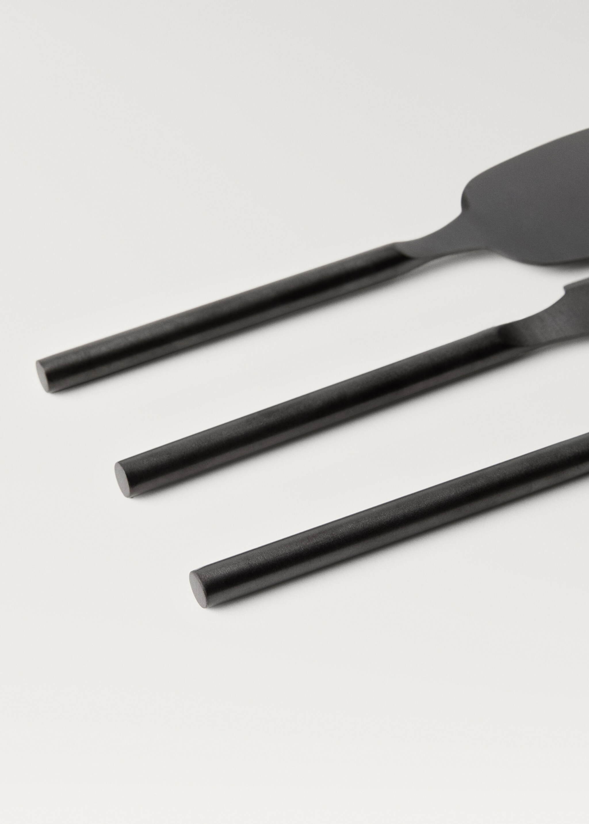 Set of 3 matte steel cheese knives - Details of the article 2, Black. Ref: 87053297-00.