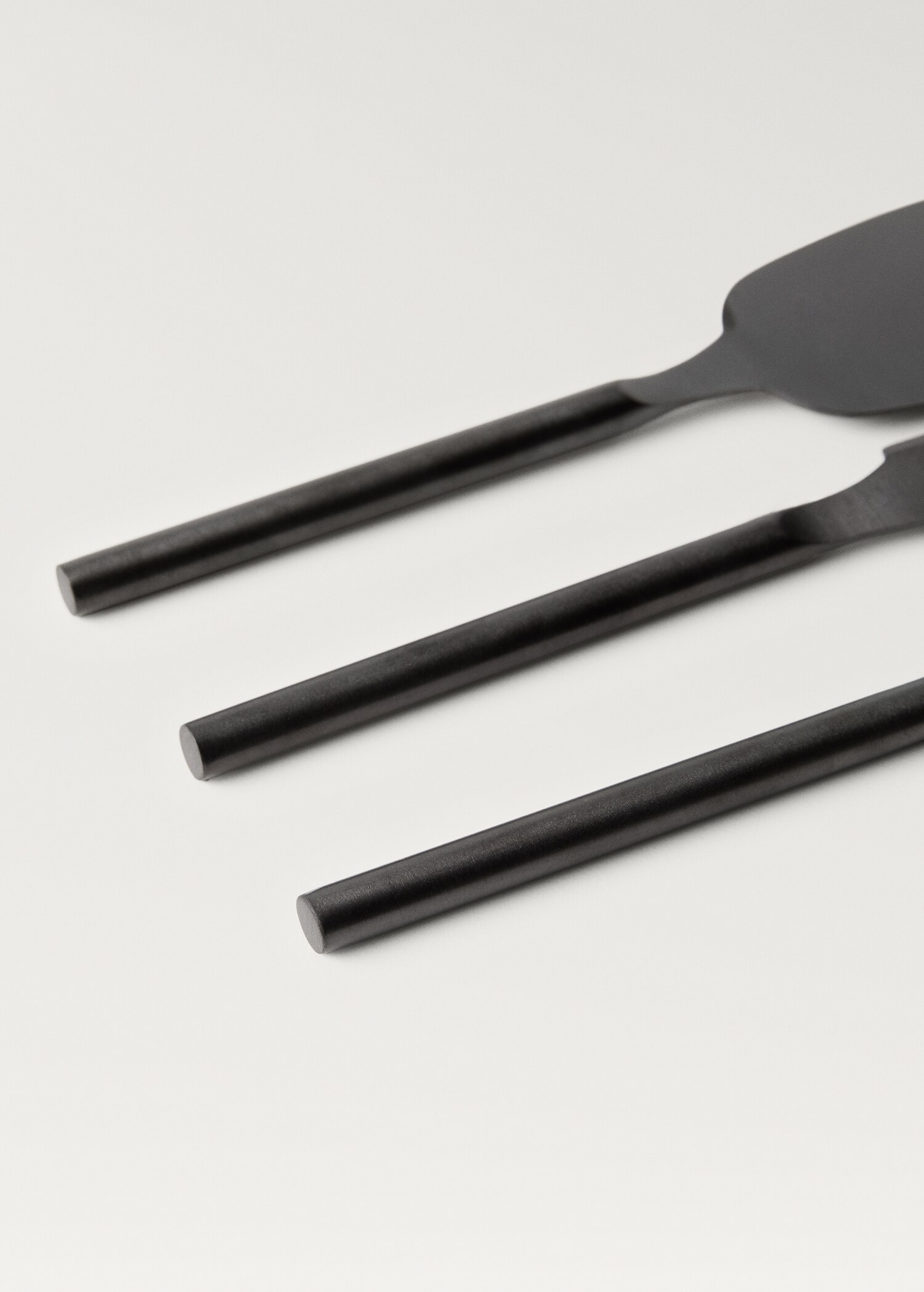 Set of 3 matte steel cheese knives - Details of the article 2