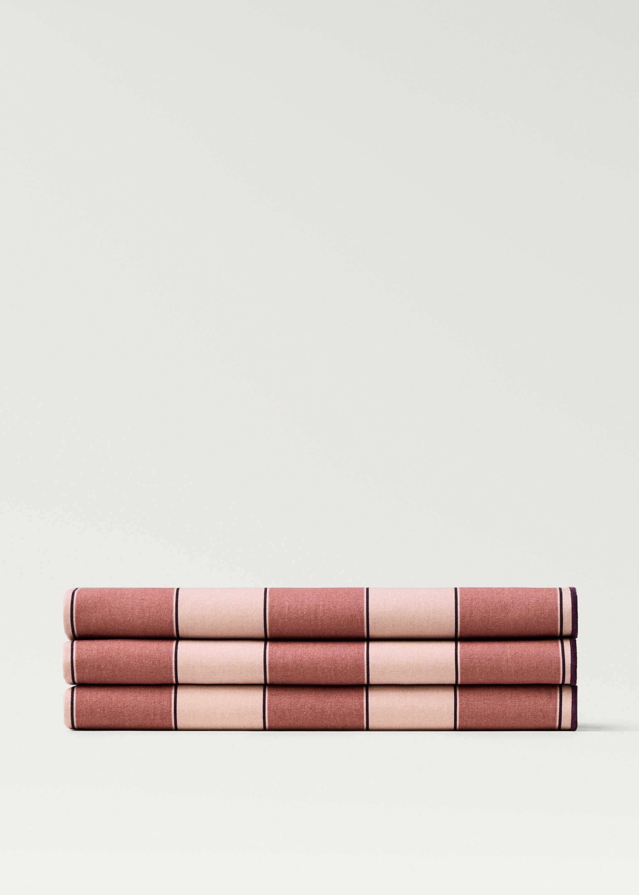 Cotton tablecloth with resin stripe for 6 to 8 diners - Article without model, Pink. Ref: 87053299-00.