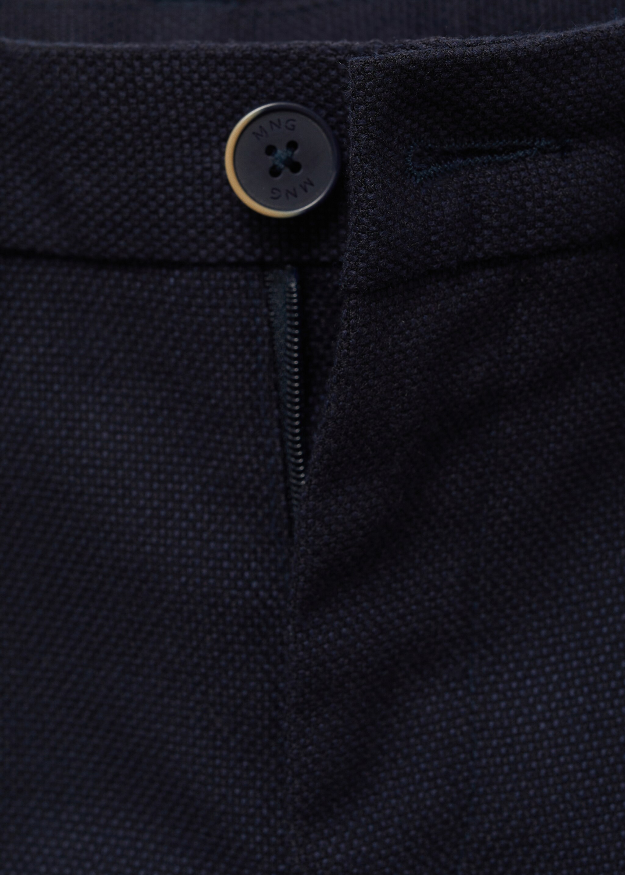 Cotton chinos - Details of the article 8, Dark Navy. Ref: 87053636-00.