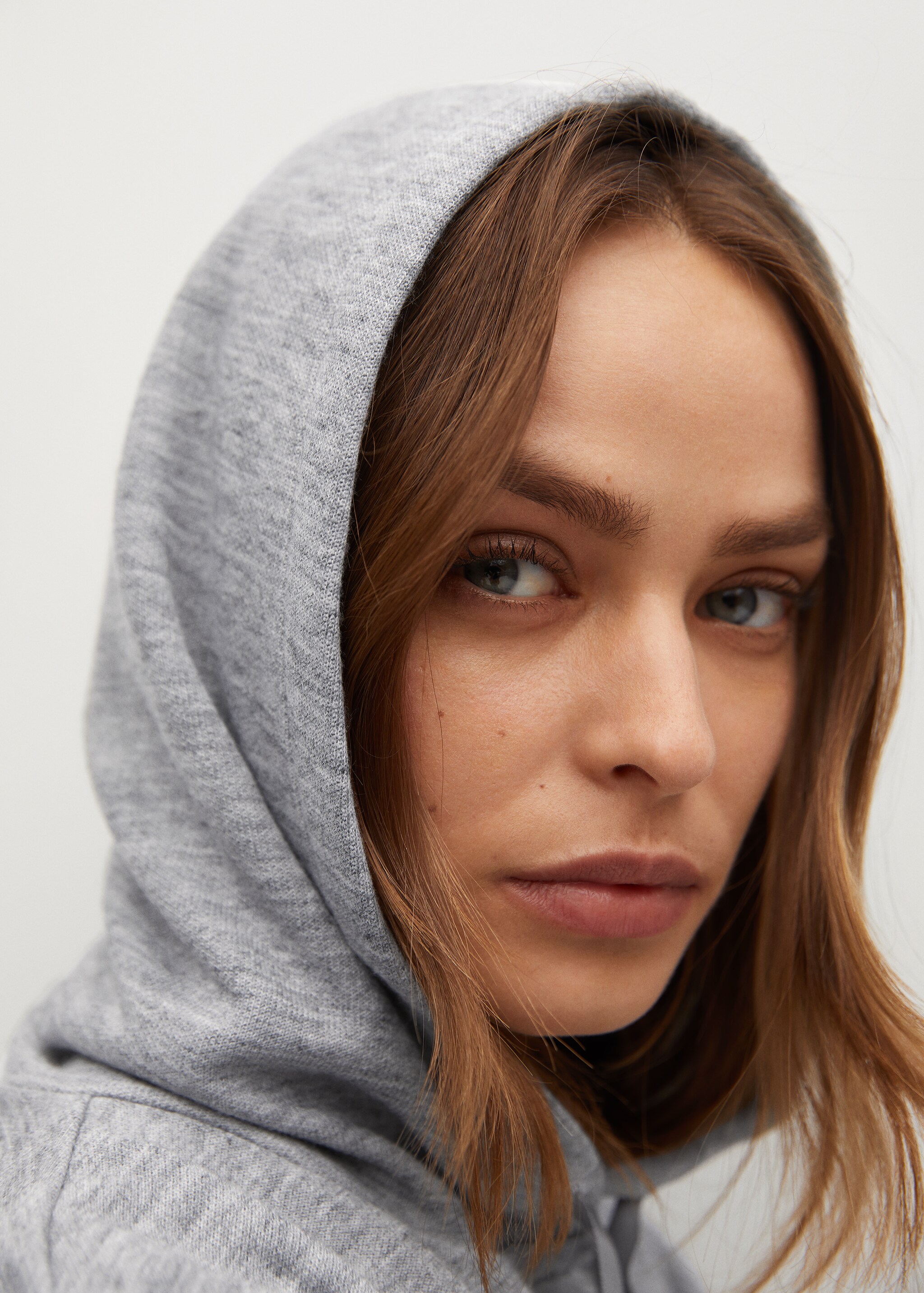 Hooded knit sweatshirt - Details of the article 2