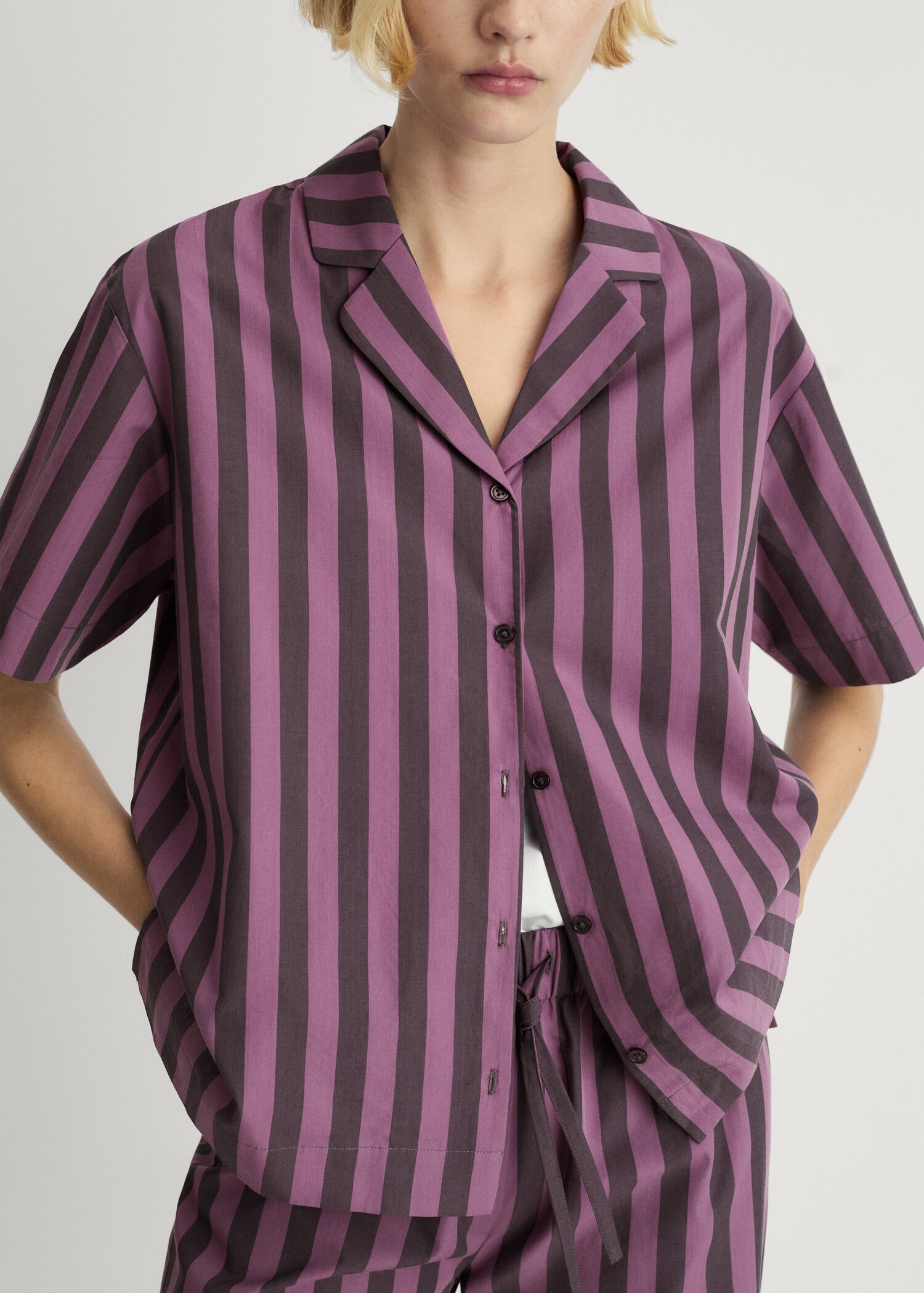 Two-tone woven striped short shirt - Medium plane
