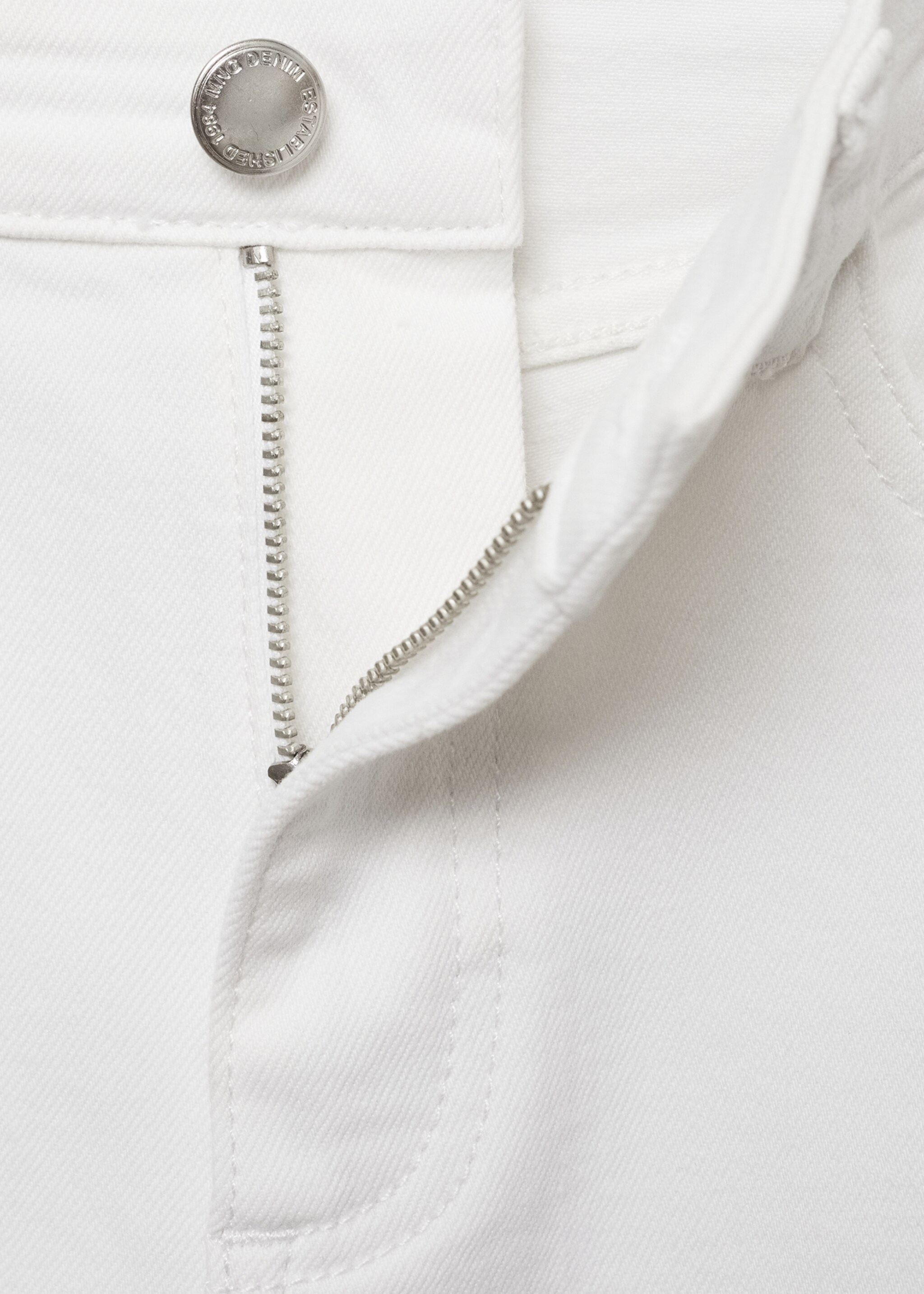 Mid-rise skinny jeans - Details of the article 8, White. Ref: 87054070-00.