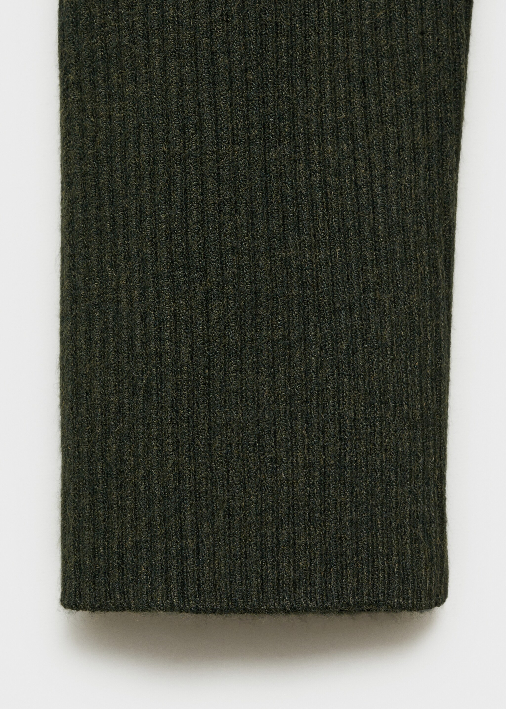 Úpletový kardigan s výstřihem do V - Detail zboží 0, Khaki. Ref: 87054074-00.