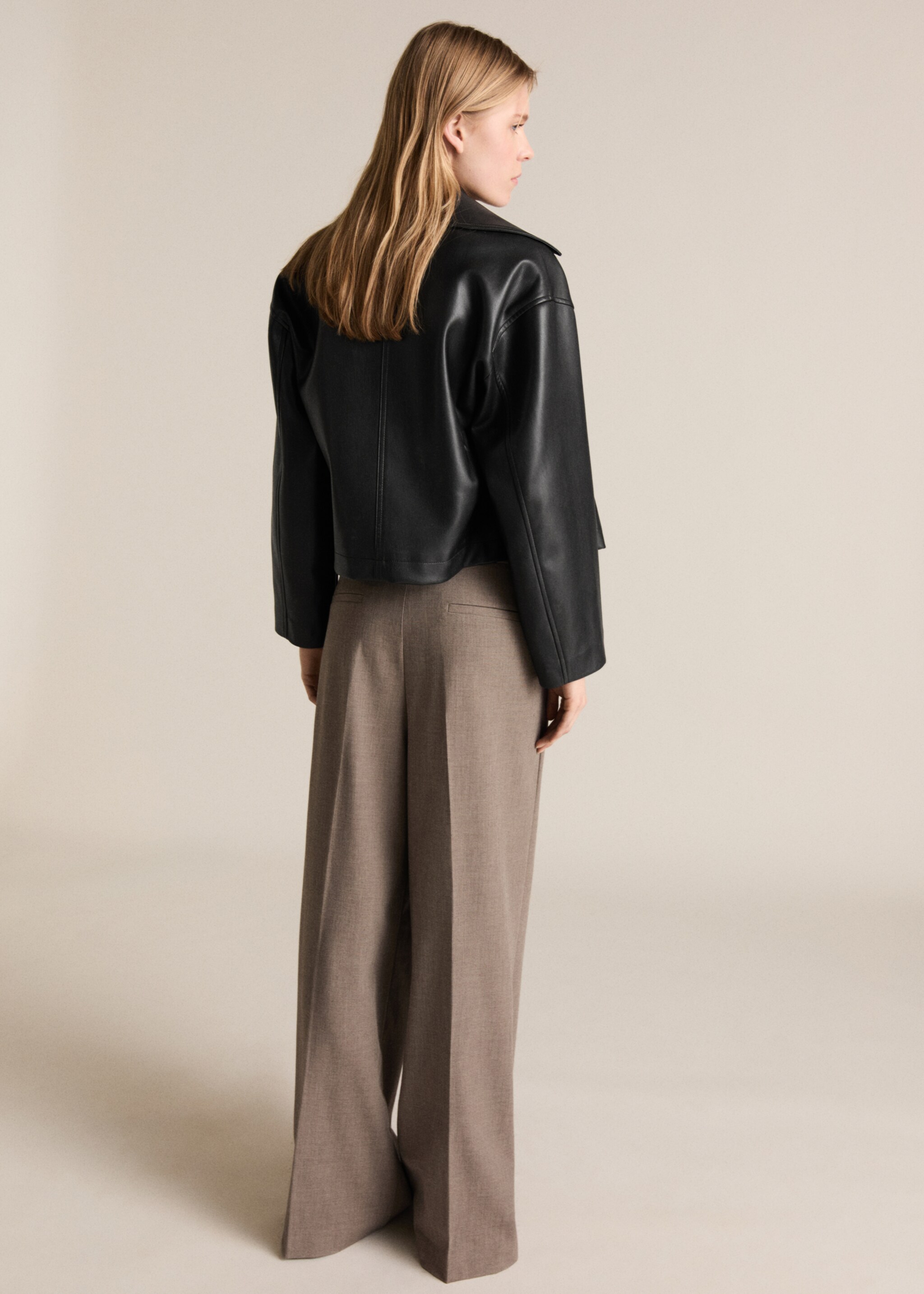 Veste crop simili-cuir - Verso de l’article, Noir. Ref: 87054077-00.