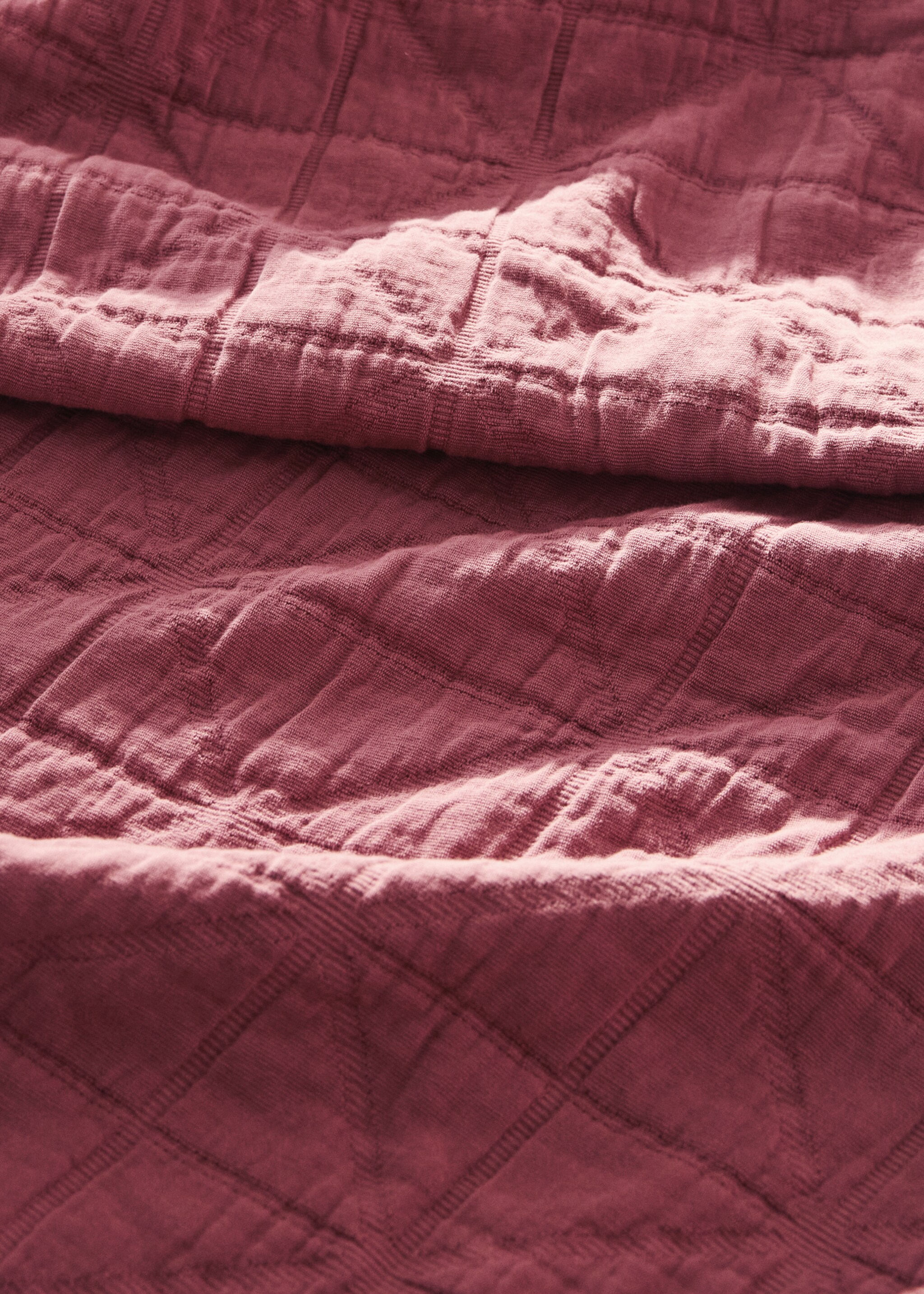Couvre-lit enfant coton garment-dyed jacquard losanges lit 90/105 cm - Détail de l'article 7, Rose. Ref: 87054083-00.