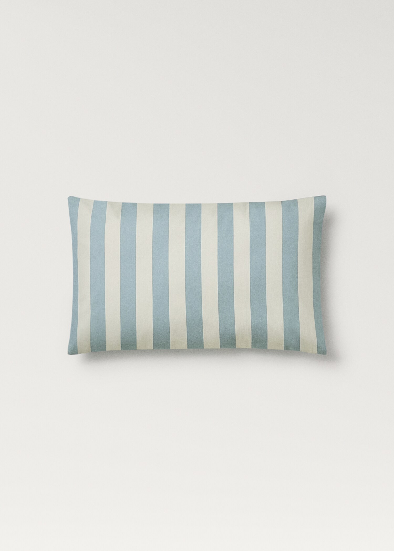 Παιδική μαξιλαροθήκη από βαμβακερό περκάλι με χοντρές ρίγες 30x50 εκ - Προϊόν χωρίς μοντέλο