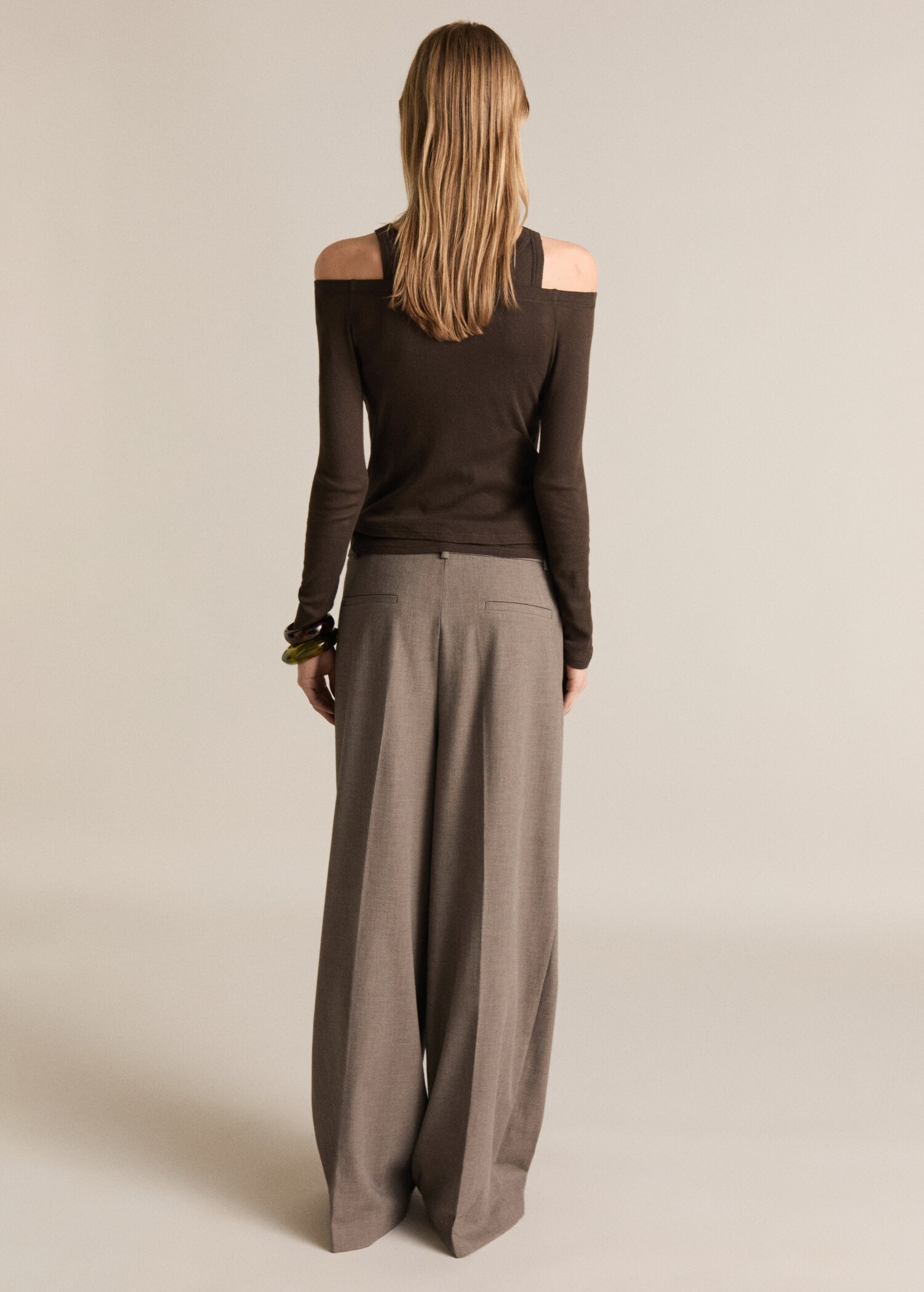 Contrasting cotton-blend T-shirt - Reverse of the article