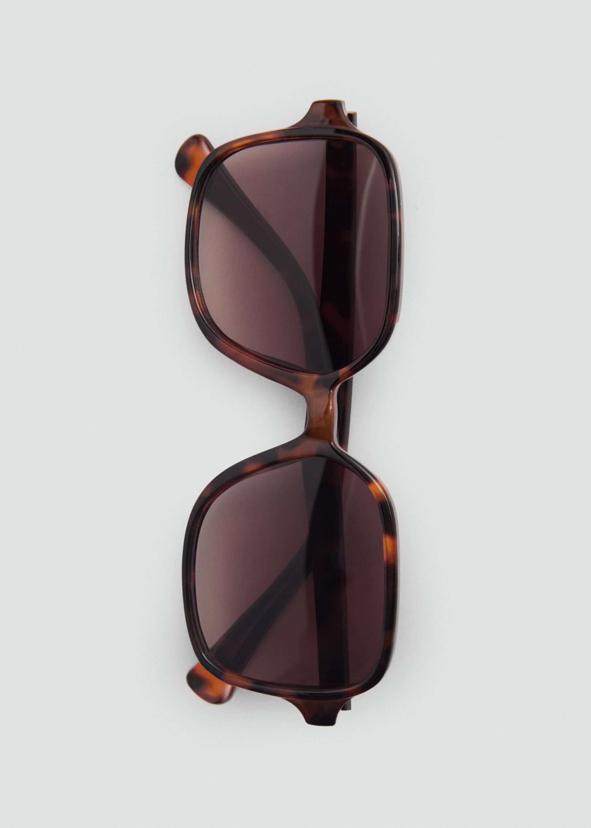 Squared frame sunglasses - Details of the article 2, Chocolate. Ref: 87054387-00.