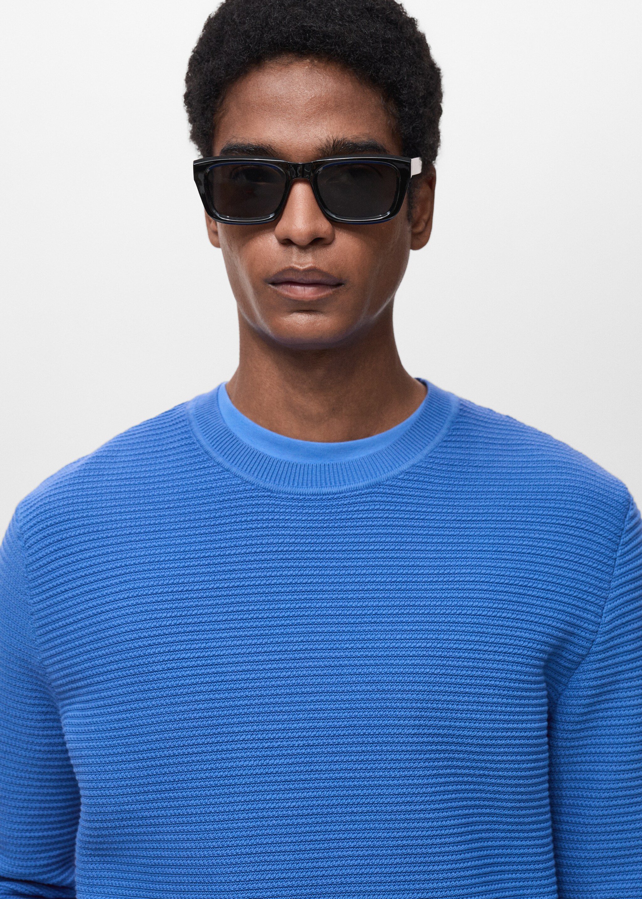 100% cotton braided sweater - Details of the article 1, China Blue. Ref: 87054411-00.