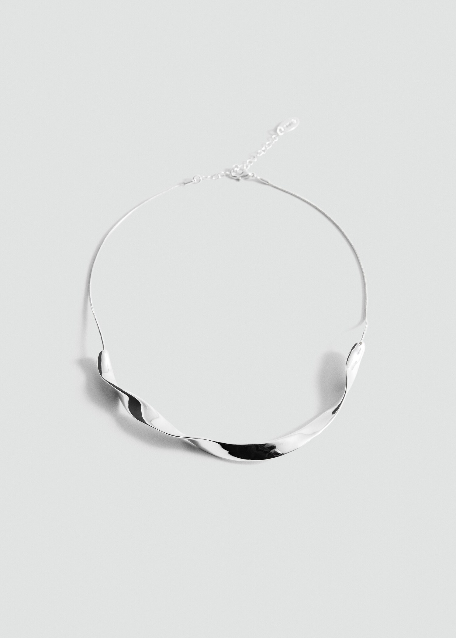 Wavy-design necklace - Article without model